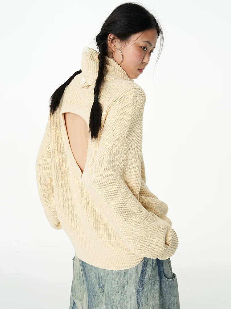 High Collar Open-Back Knit Sweater - Image 2