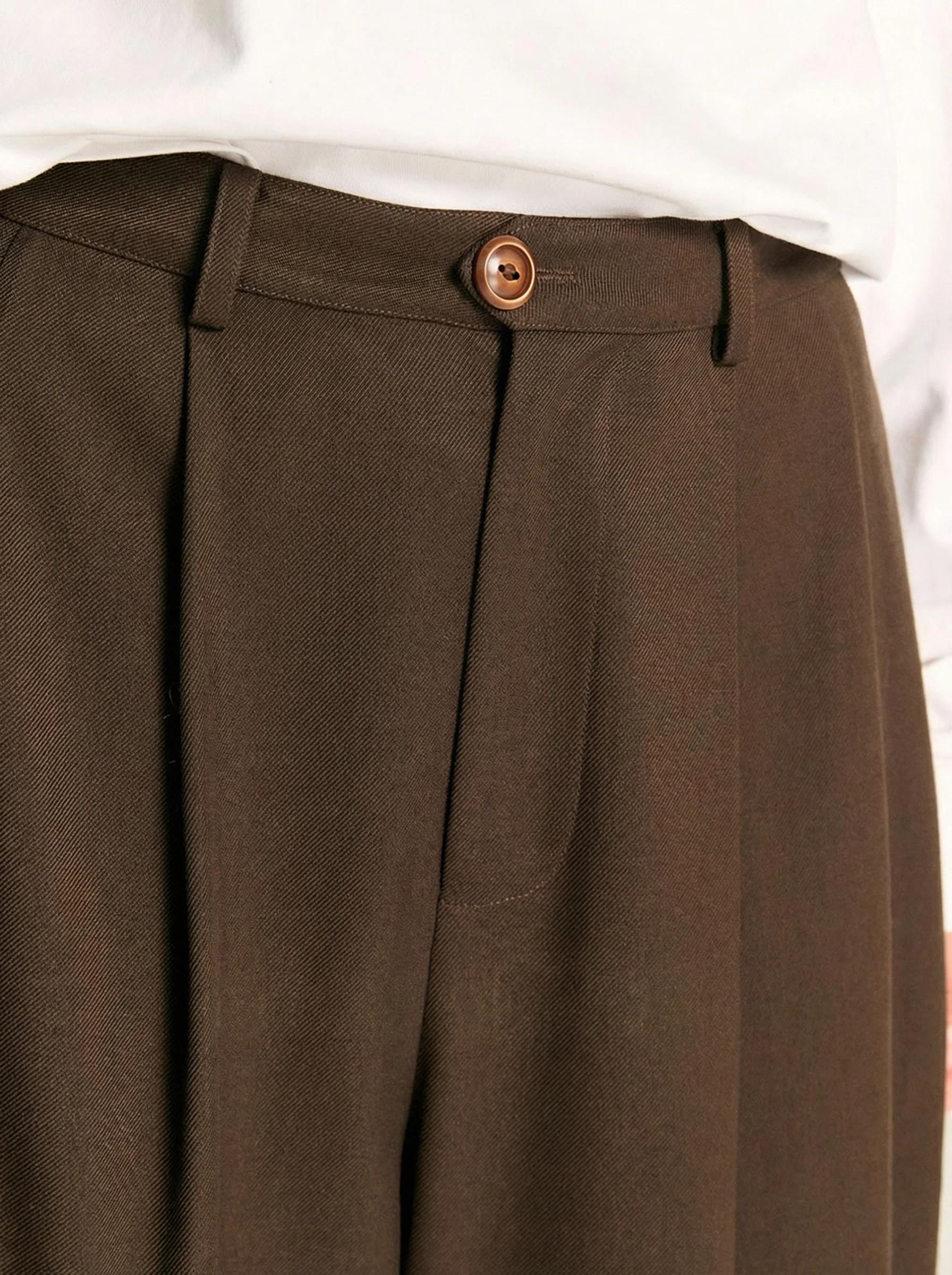 High-Rise Pleated Tencel Wool Trousers - Image 5