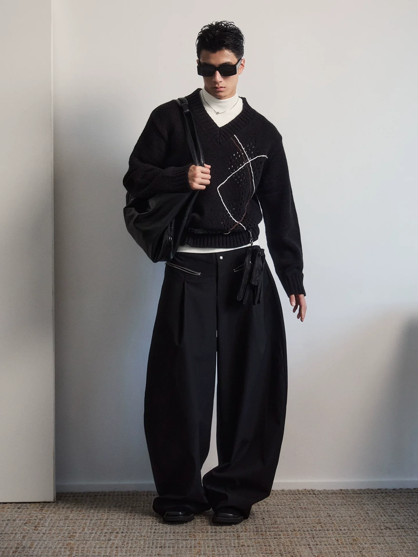 High-Rise Zip-Pocket Wide-Leg Trousers - Image 3