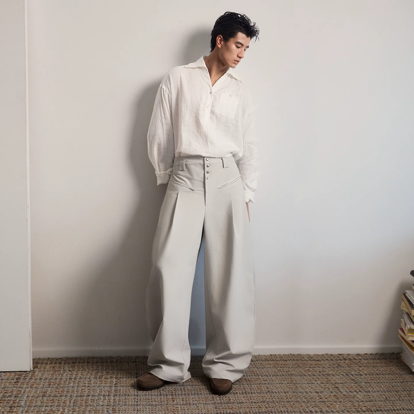 High-Rise Zip-Pocket Wide-Leg Trousers - Image 4
