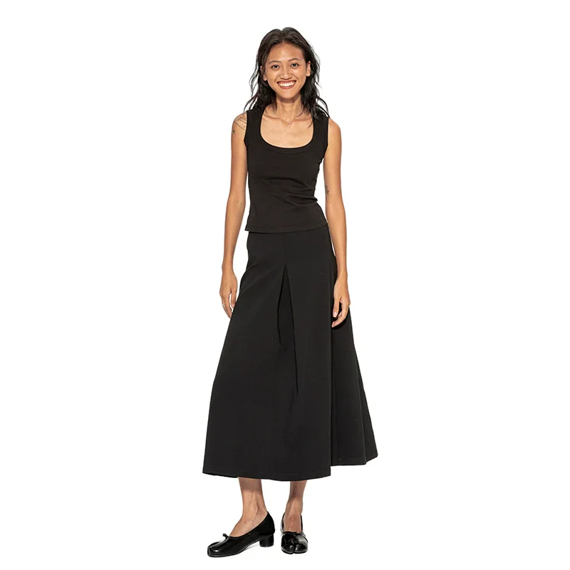 High-Waist Black Pleated Skirt