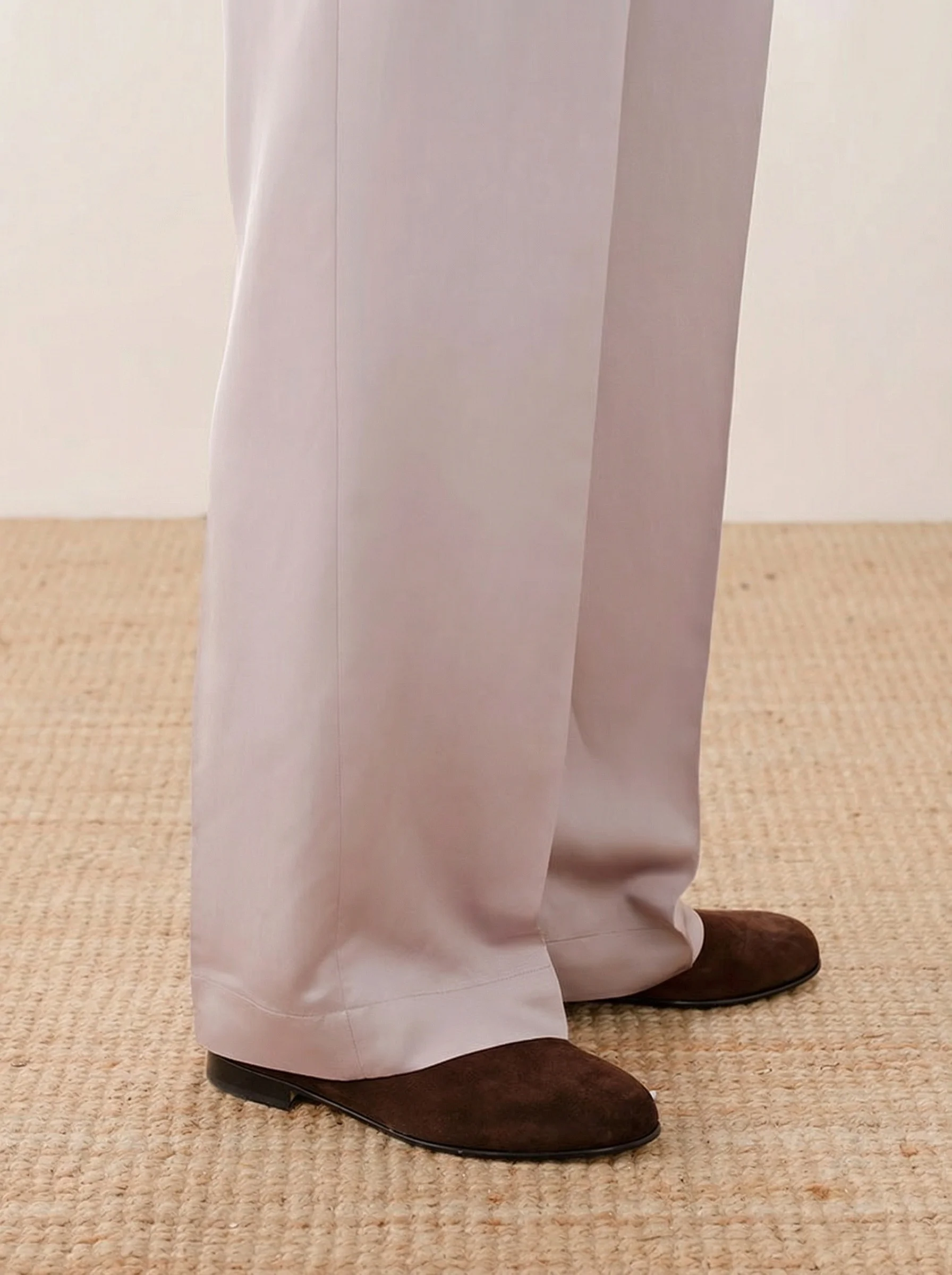High-Waist Double-Pleated Wide-Leg Trousers - Image 4