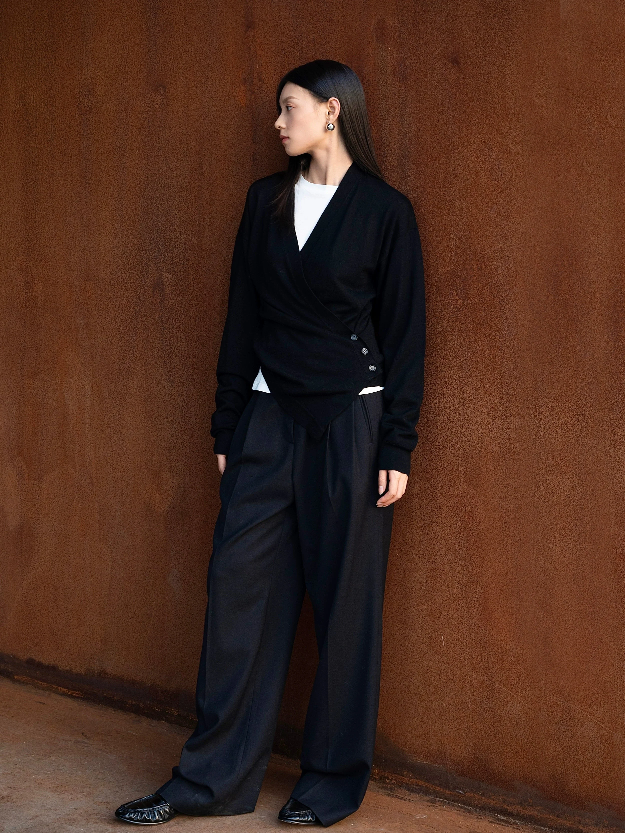 High-Waist Wide-Leg Trousers - Image 4