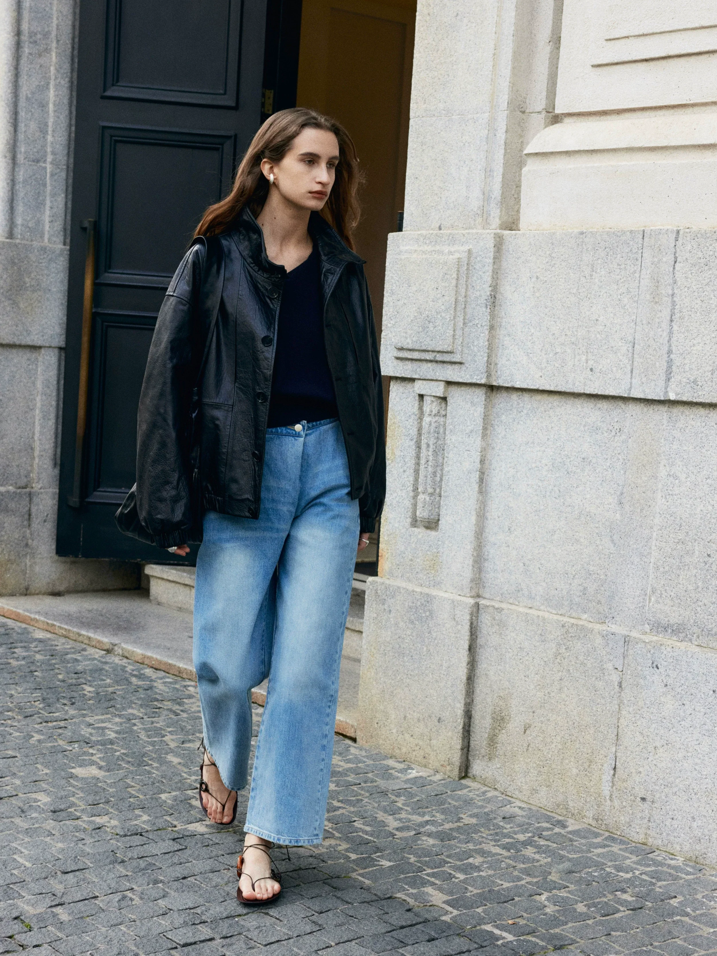 High-Waisted Light Blue Jeans - Image 2