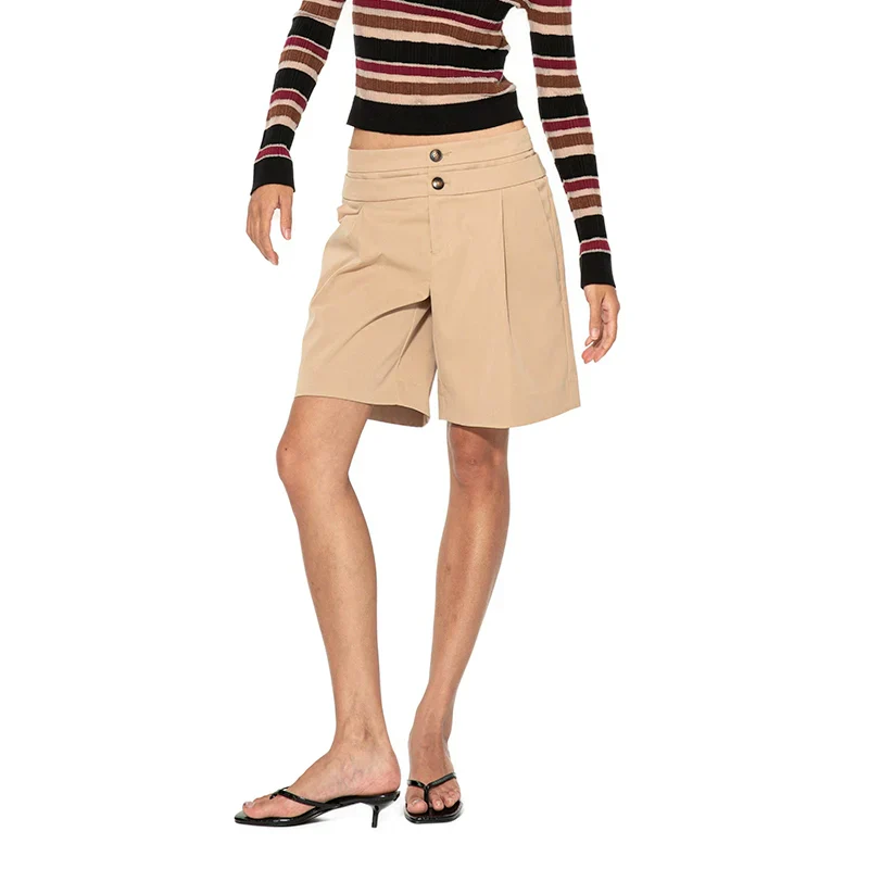 High-Waisted Pleated Shorts - Image 3