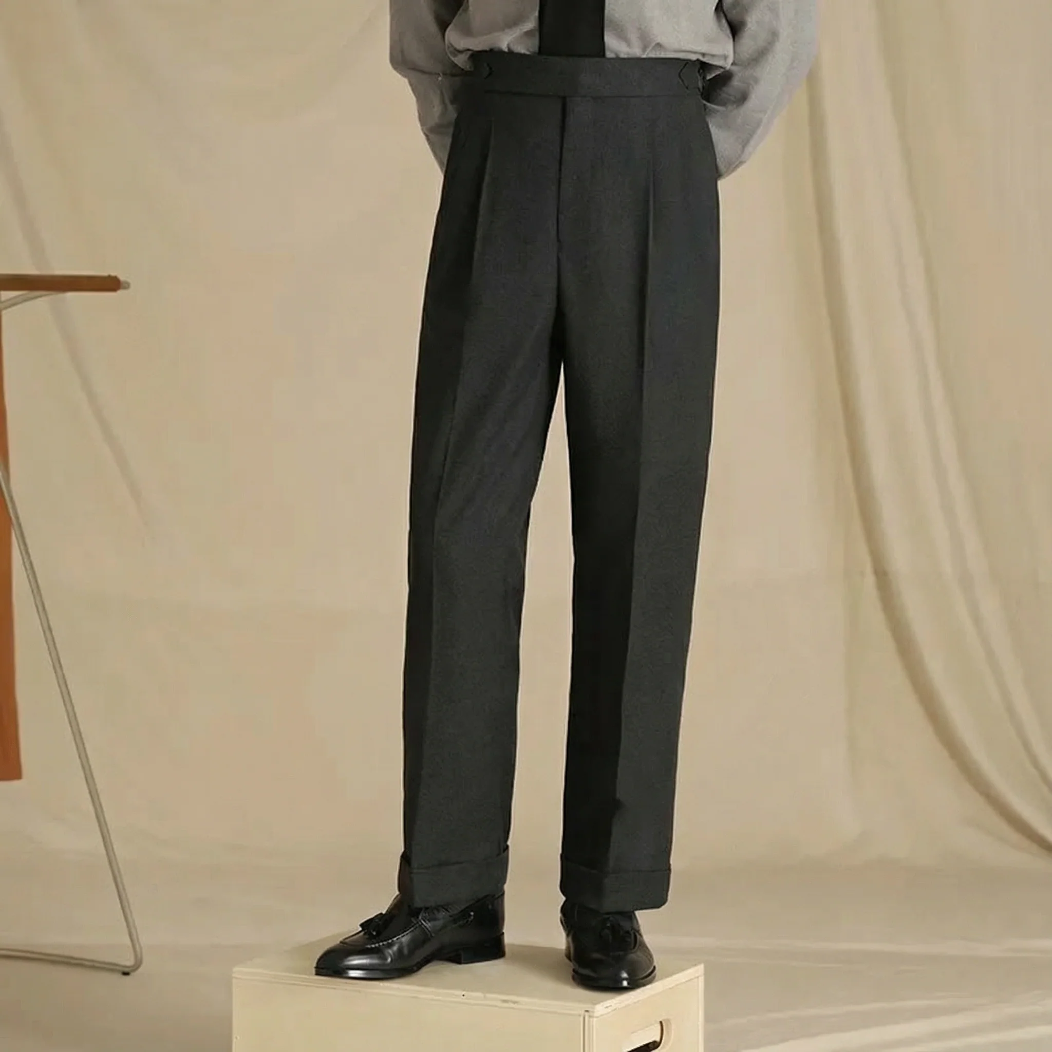 High-Waisted Pleated Trousers - Image 5