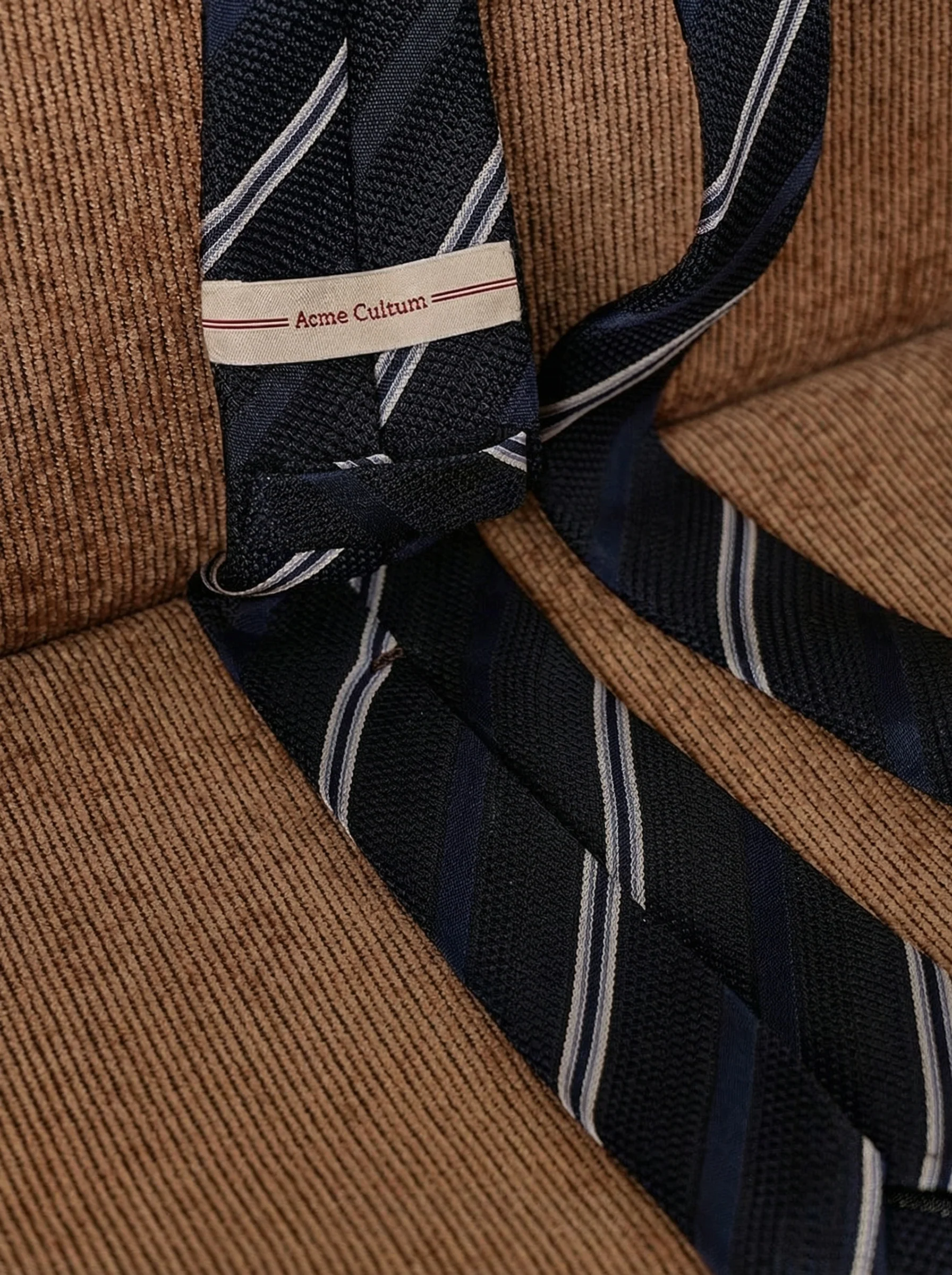 Hollow-Knit Silk Striped Tie - Image 9