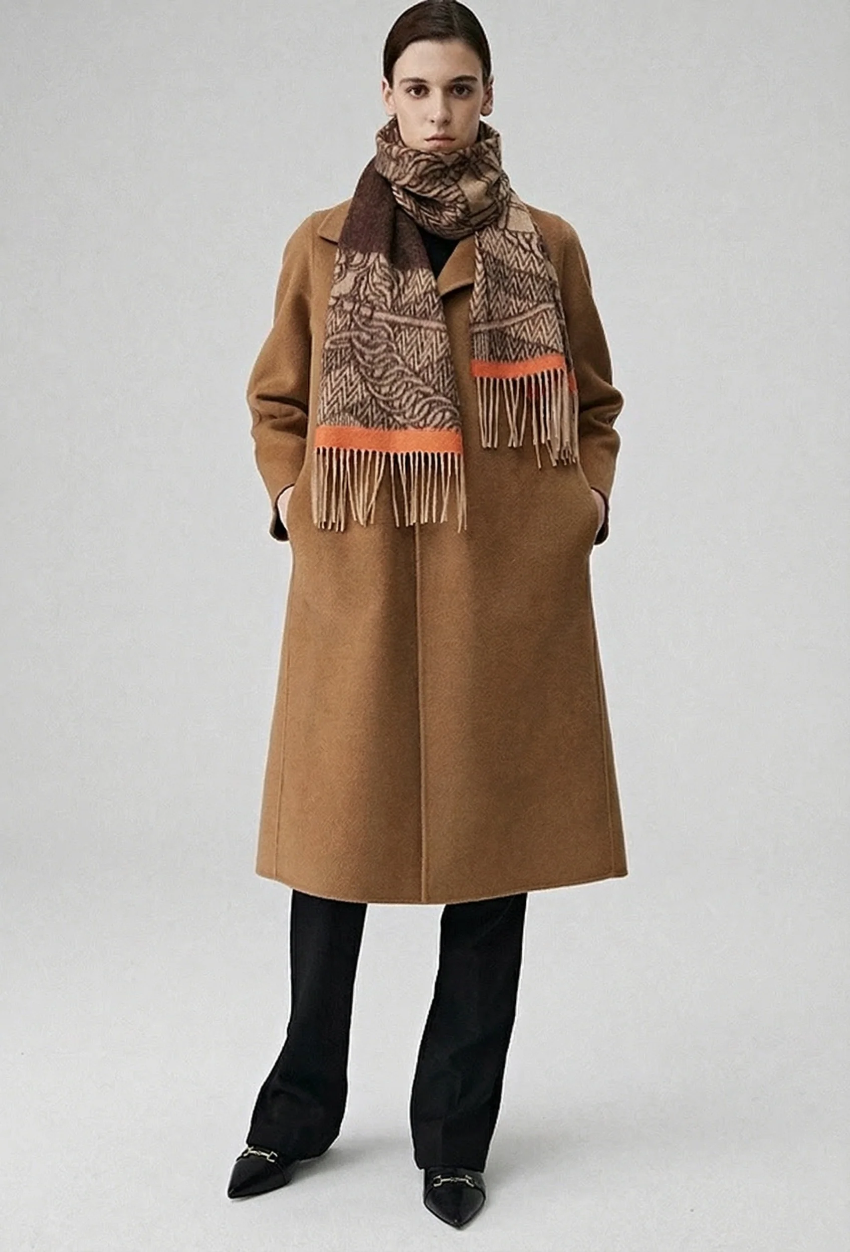 Horse Jacquard Scarf - Image 4
