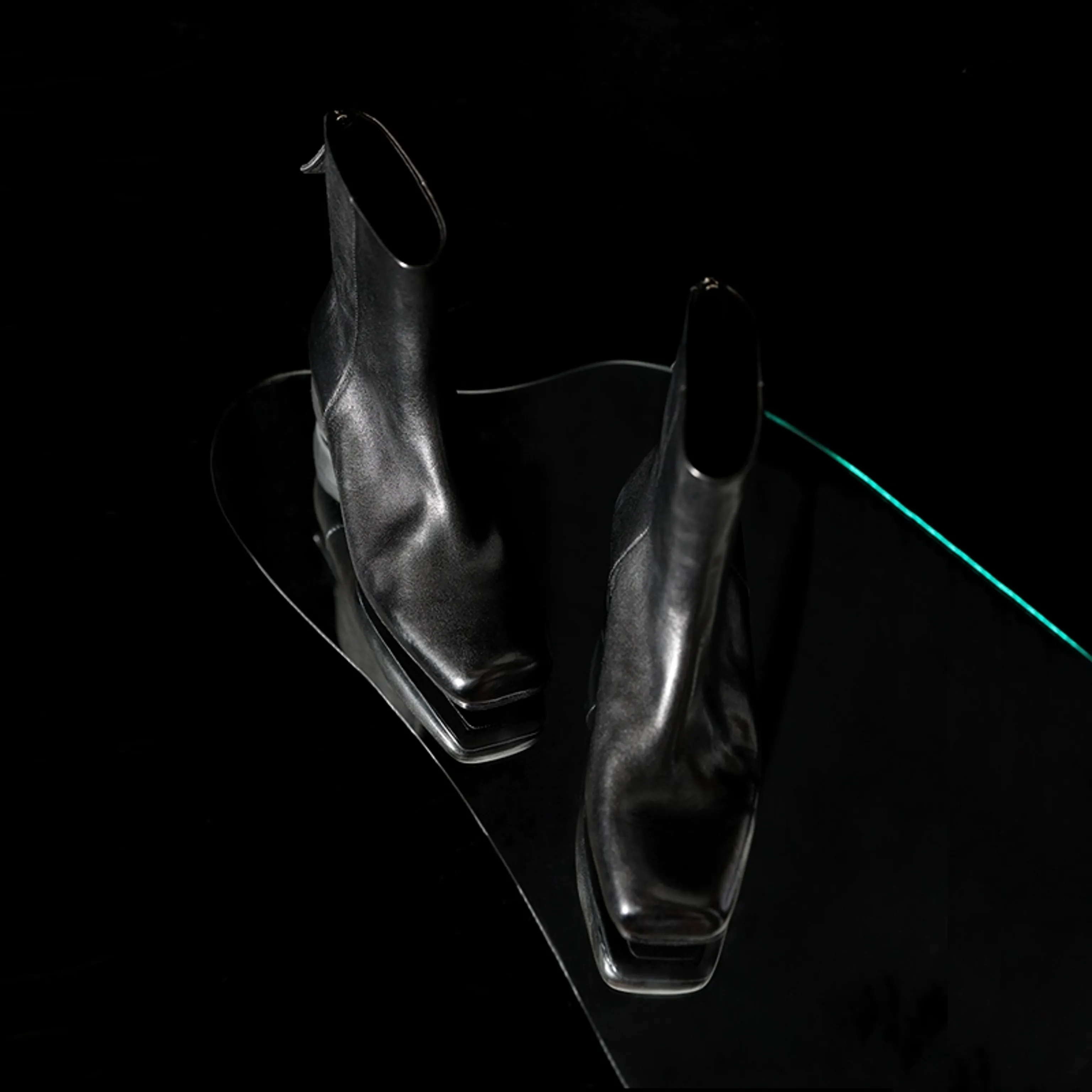 Horse Leather Chelsea Boots - Image 5
