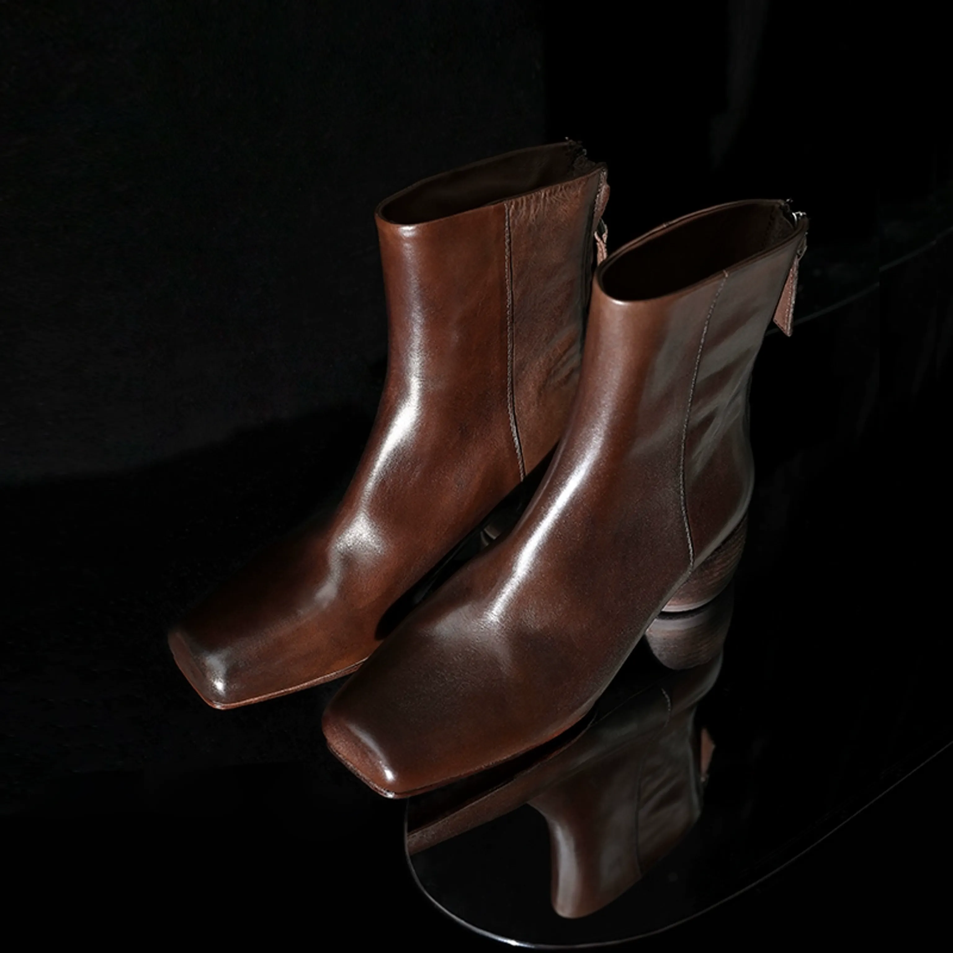Horse Leather Chelsea Boots - Image 6
