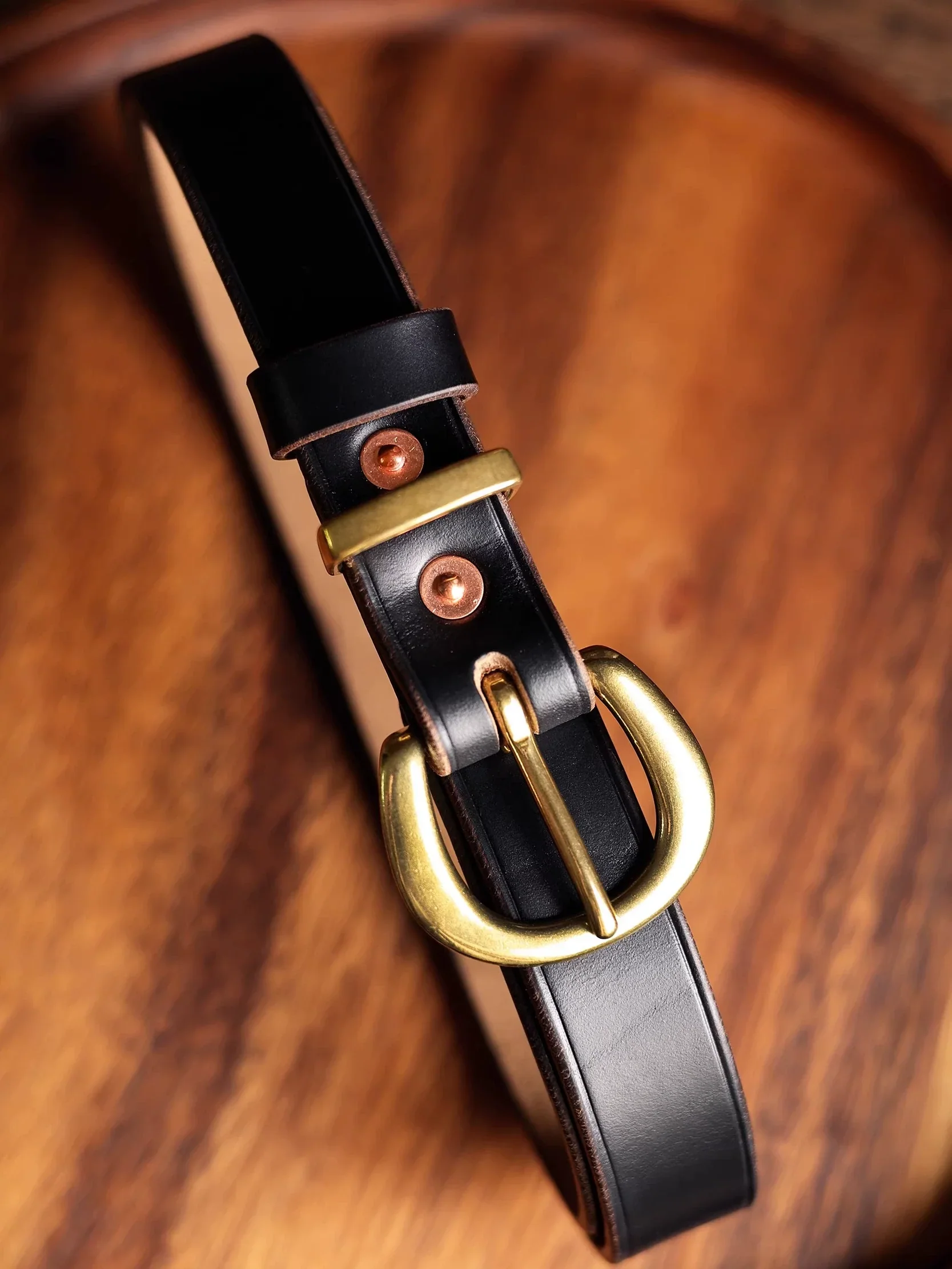 Horseshoe Buckle Leather Belt - Image 5