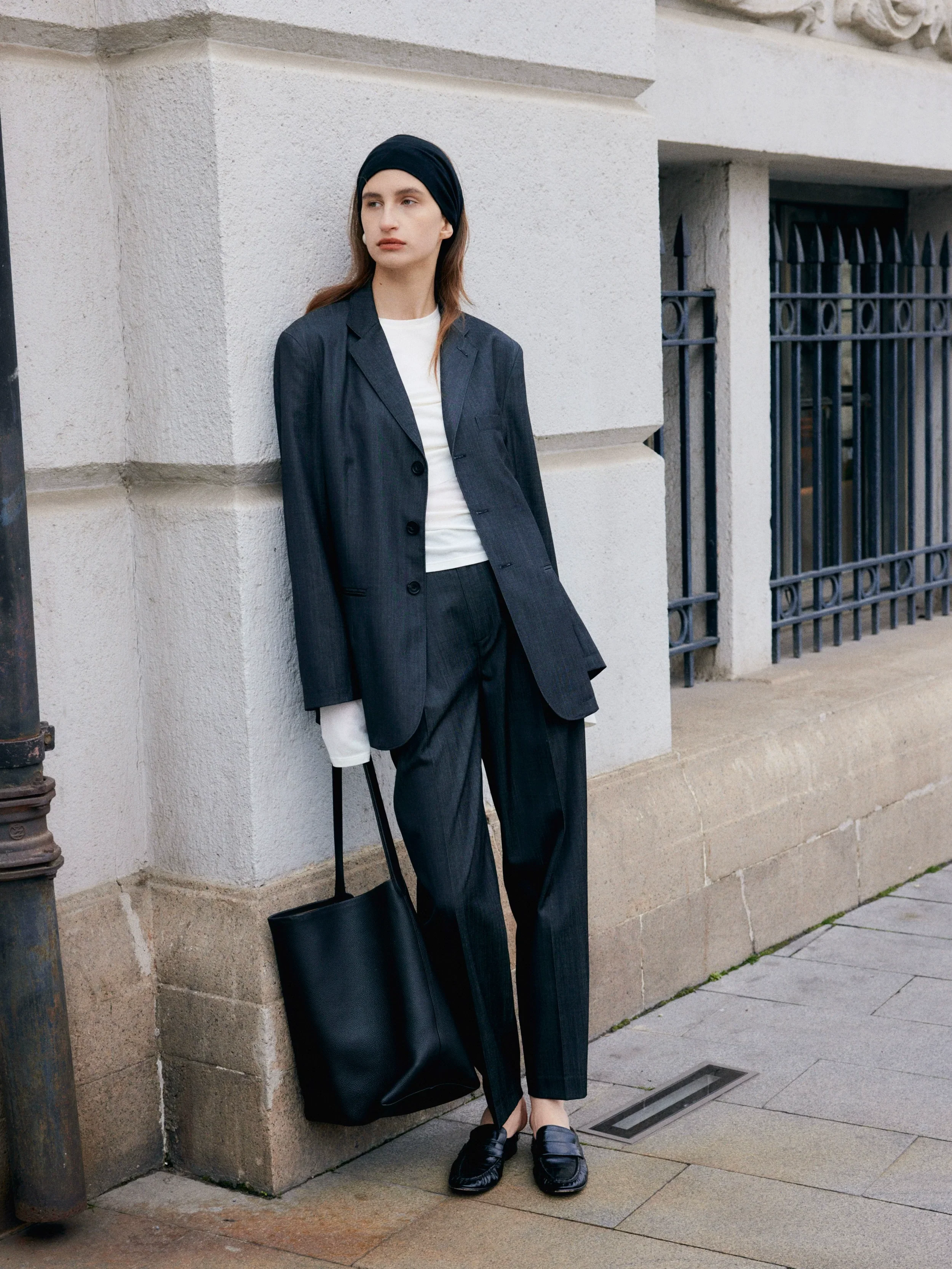 Italian Craftmanship Wool Suit - Image 2