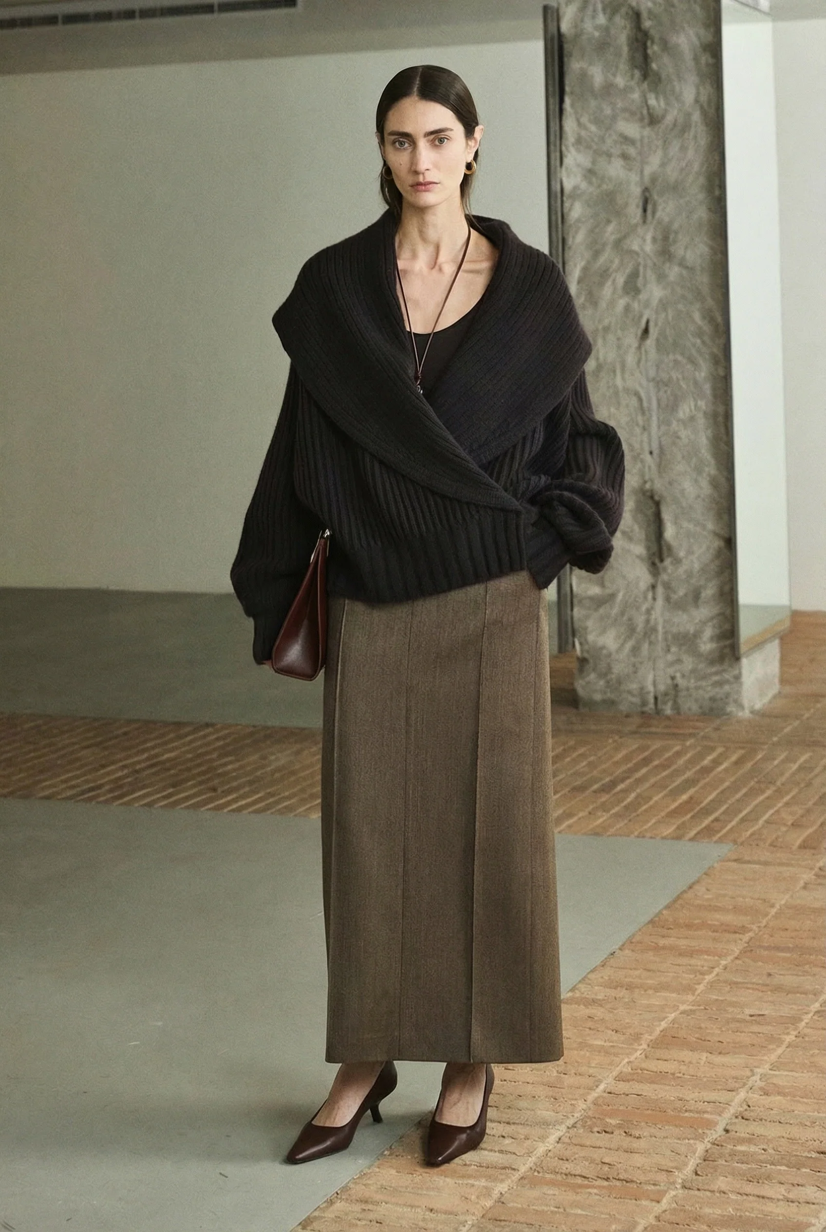 Italian Worsted Wool Column Skirt - Image 4