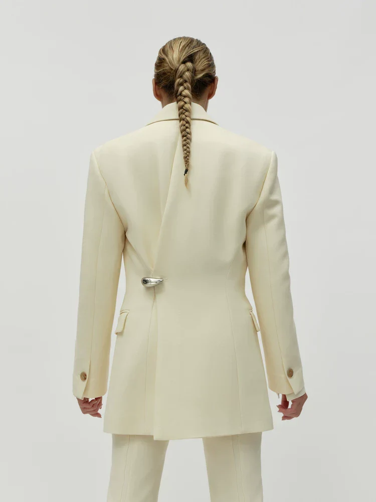 Ivory Sculpted Blazer - Image 3