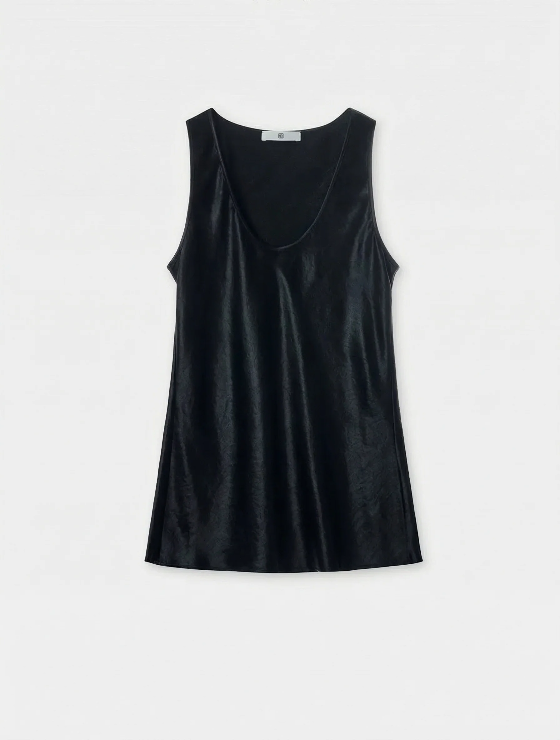 Japanese Satin Sleeveless Set - Image 4