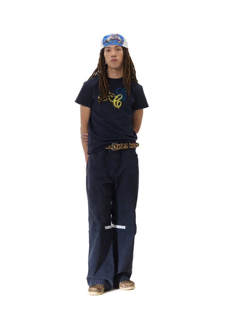 Knot Script Graphic T-Shirt - Image 3