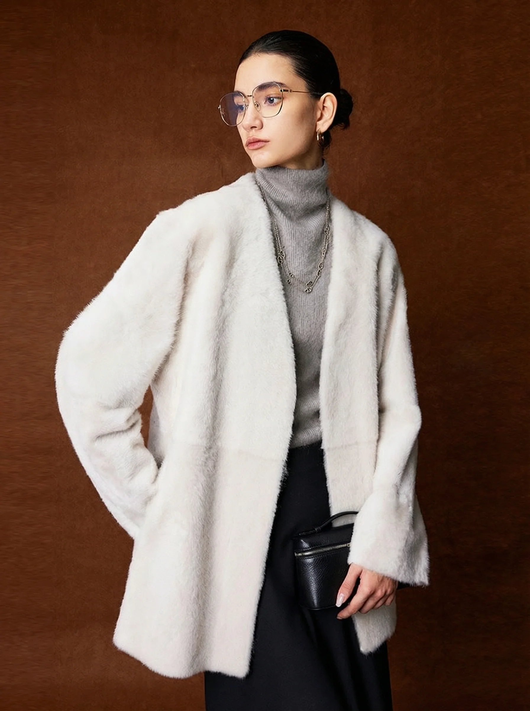 Lacon V-Neck Shearling Coat - Image 10