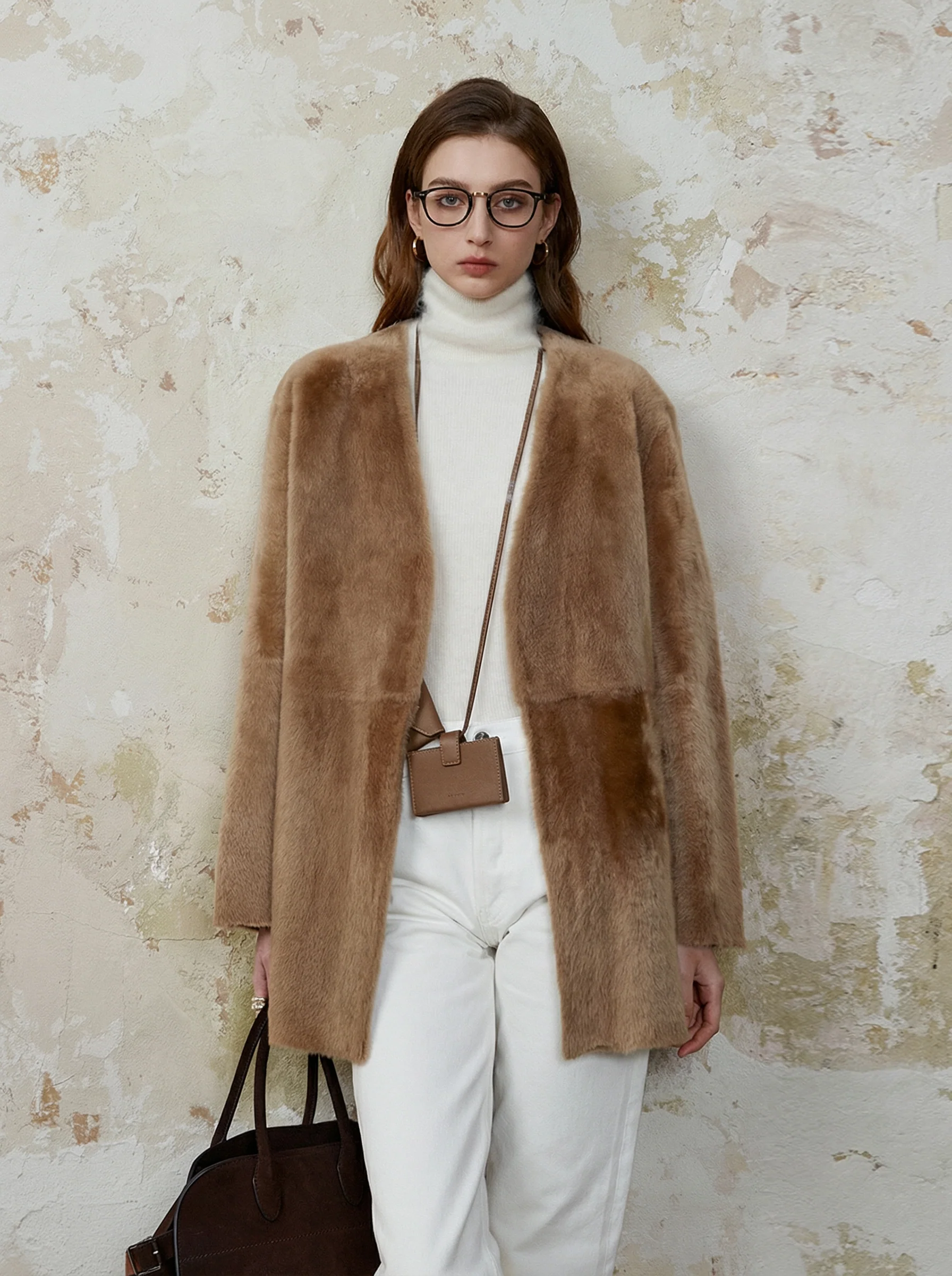 Lacon V-Neck Shearling Coat - Image 9