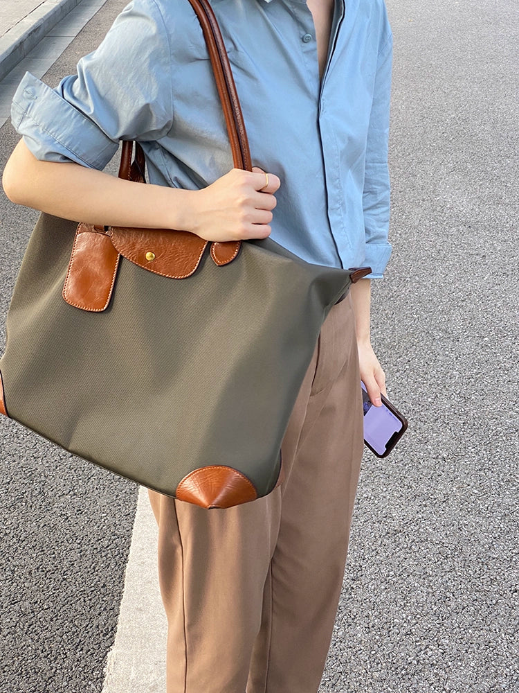Large Capacity Commuter Tote Bag - Image 3