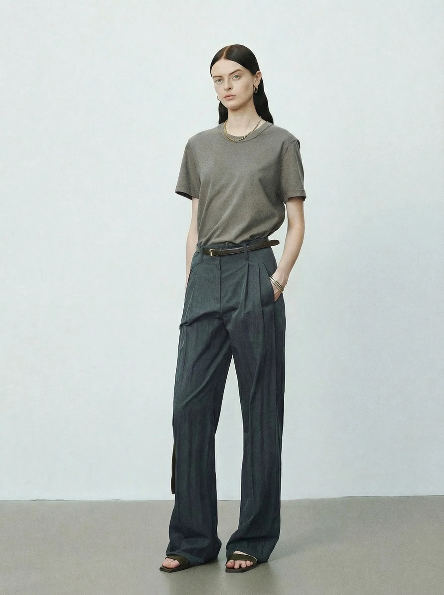 Lightweight Double-Pleat Wide-Leg Trousers - Image 3