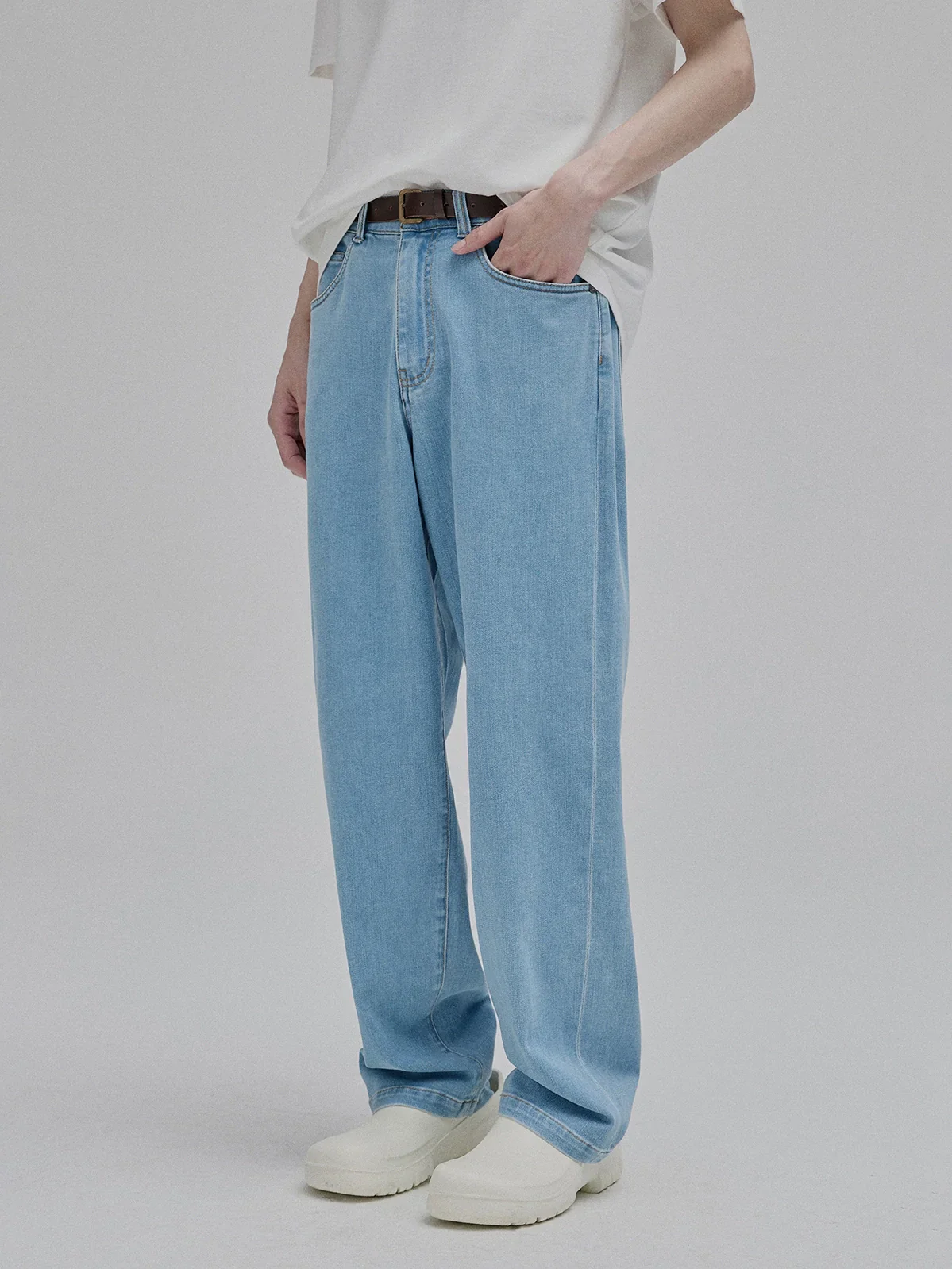 Lightweight Stretch Tapered Jeans - Image 3