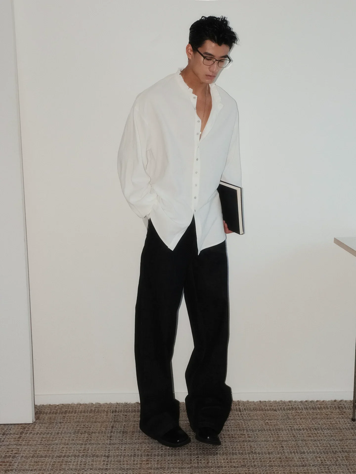 Linen-Cotton Band-Collar Shirt - Image 4