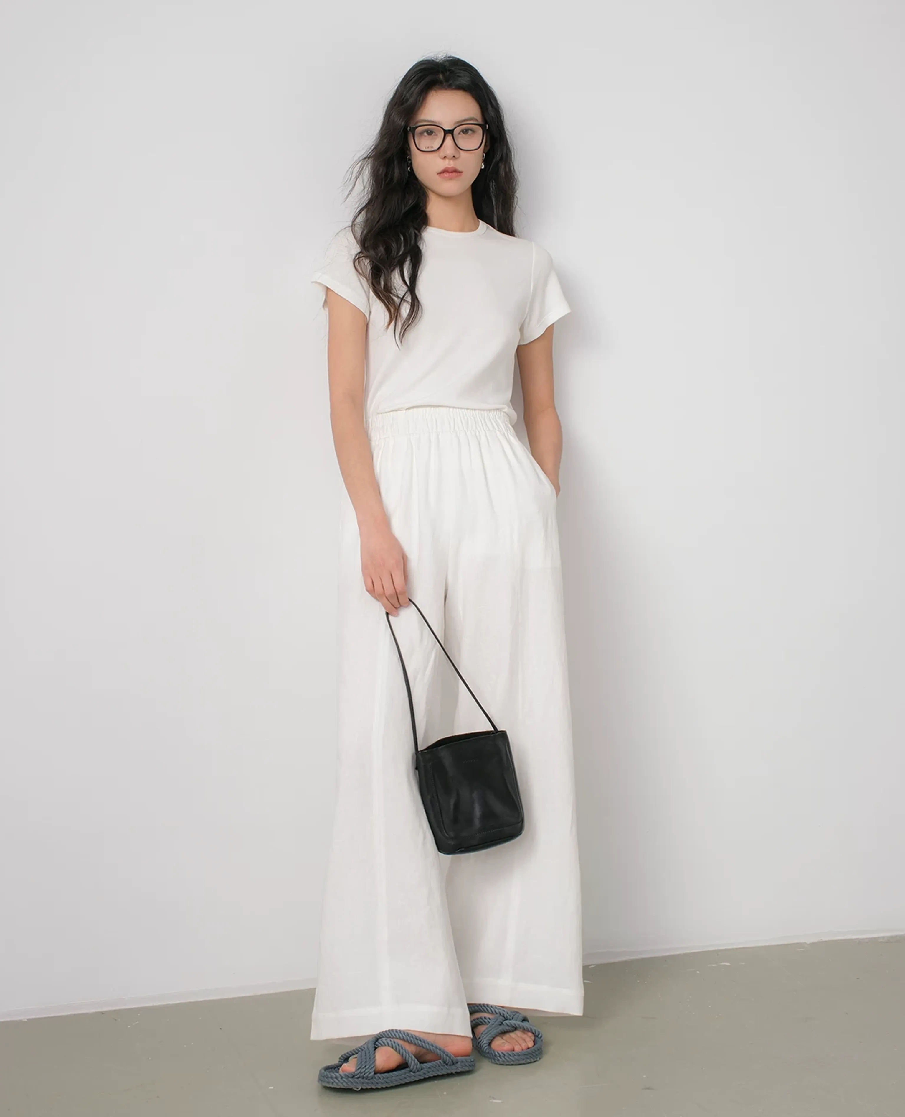 Linen High-Waist Wide-Leg Trousers - Image 3