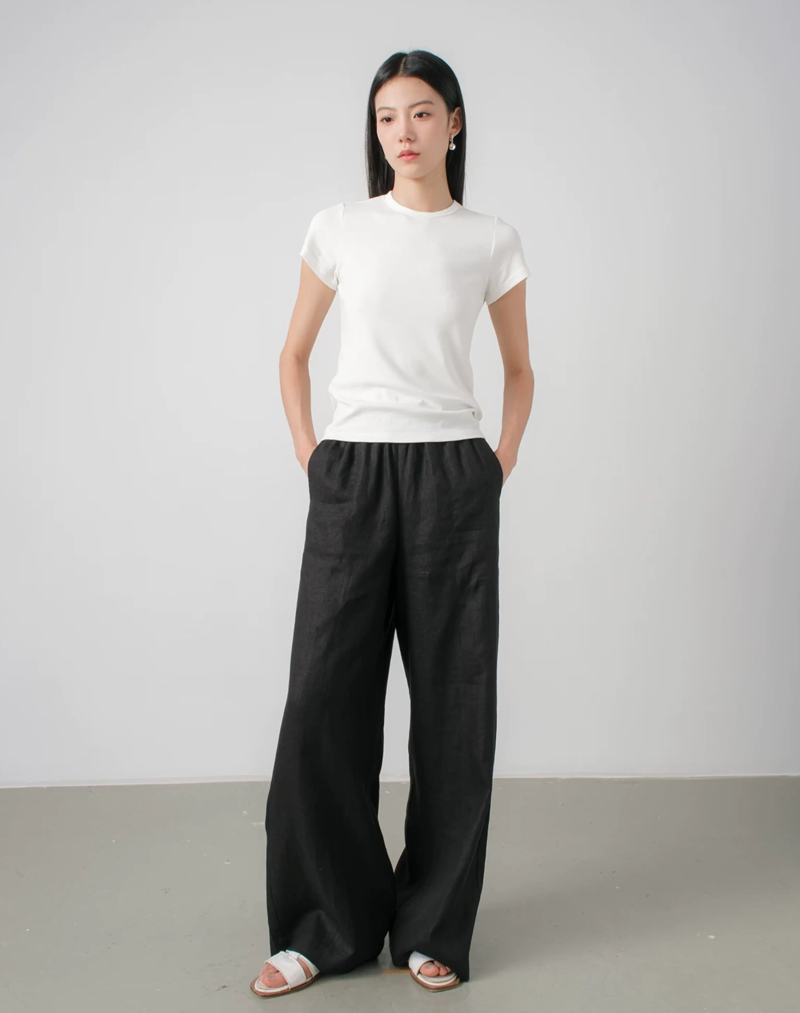 Linen High-Waist Wide-Leg Trousers - Image 4