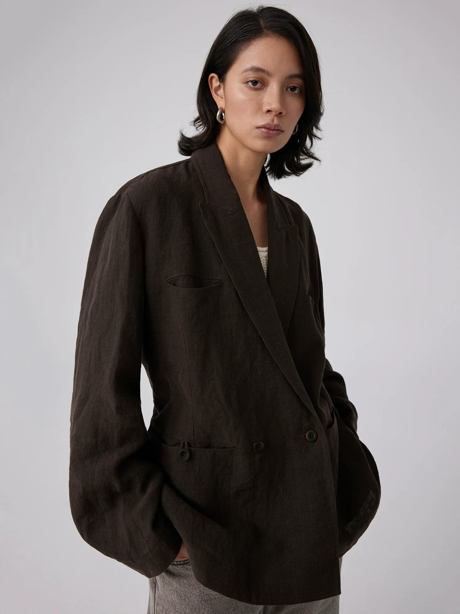 Linen Peak-Lapel Blazer - Image 3