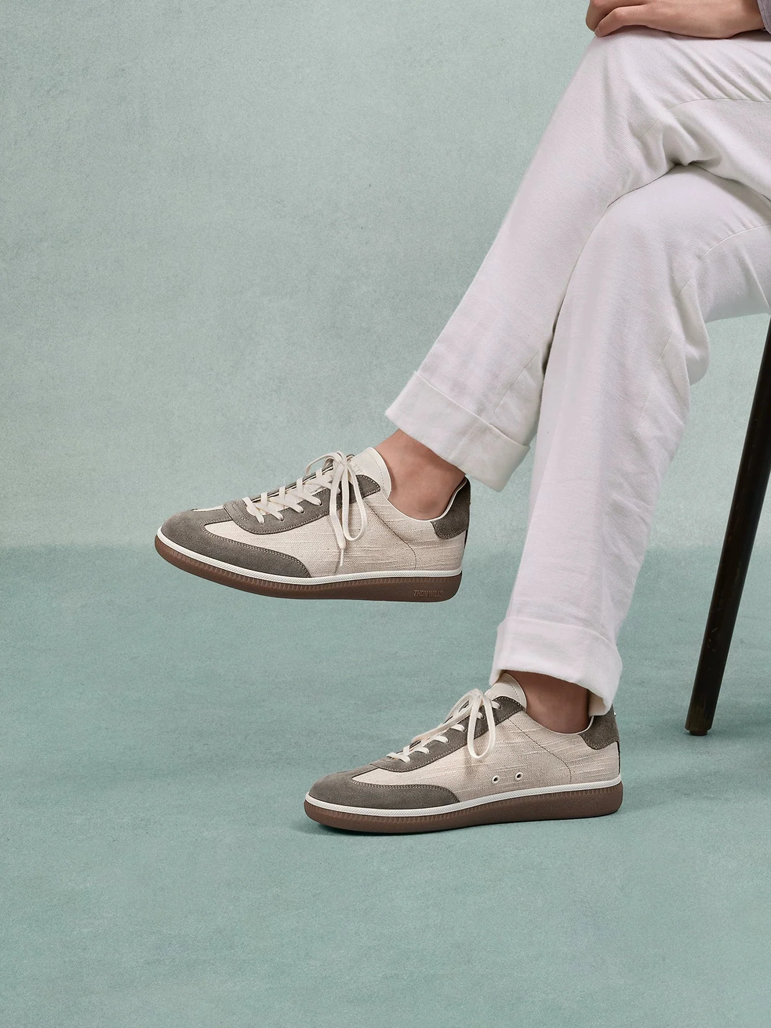 Linen T-Toe Trainer
