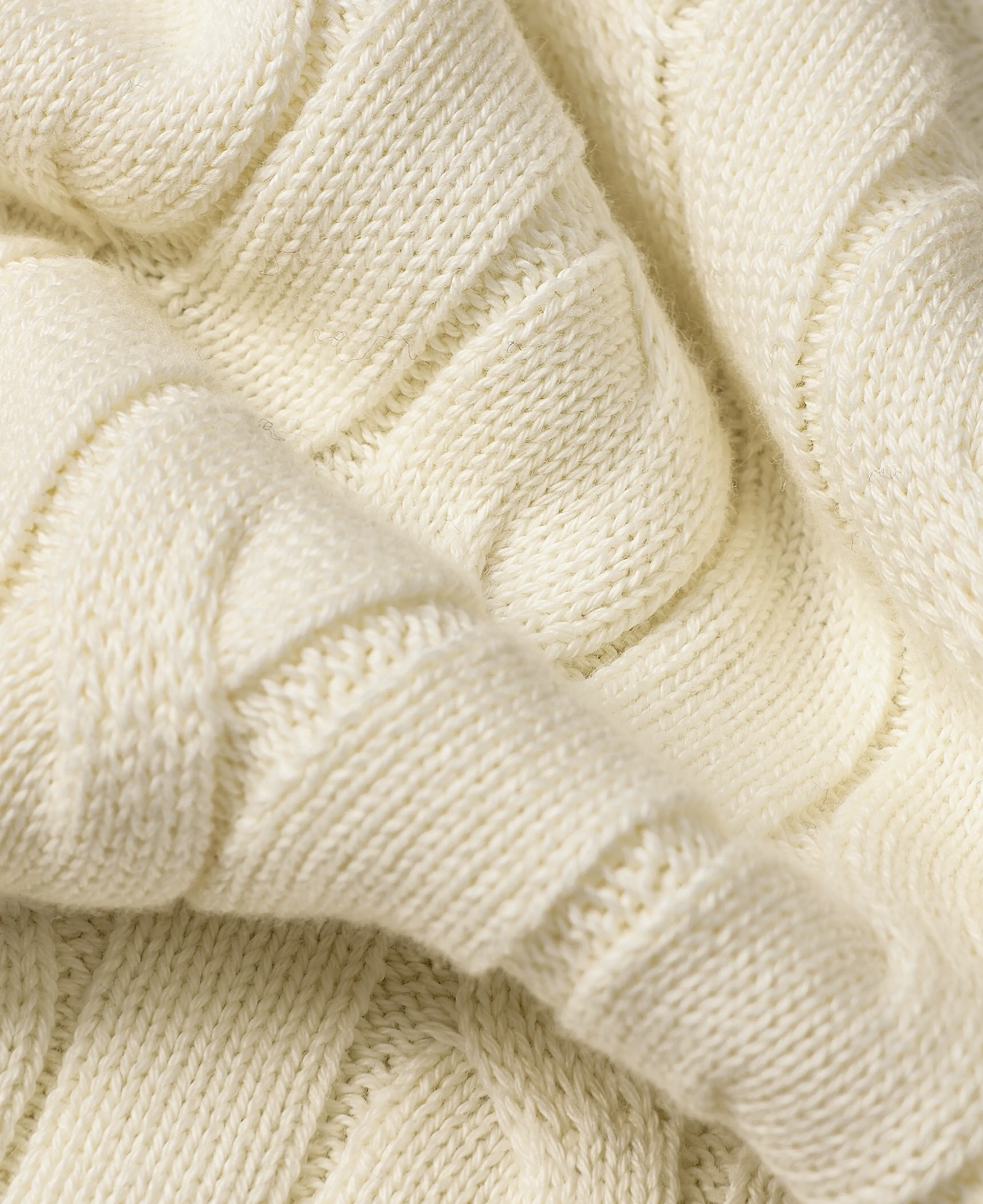 Long-Staple Cotton Cable Knit V-Neck Vest - Image 2