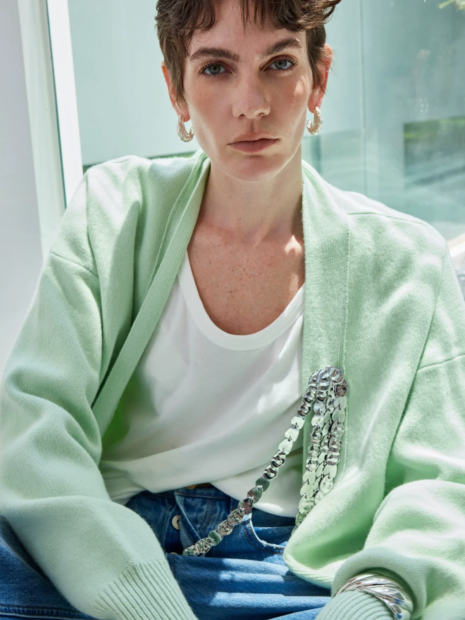 Longline Wool V-Neck Cardigan - Image 3