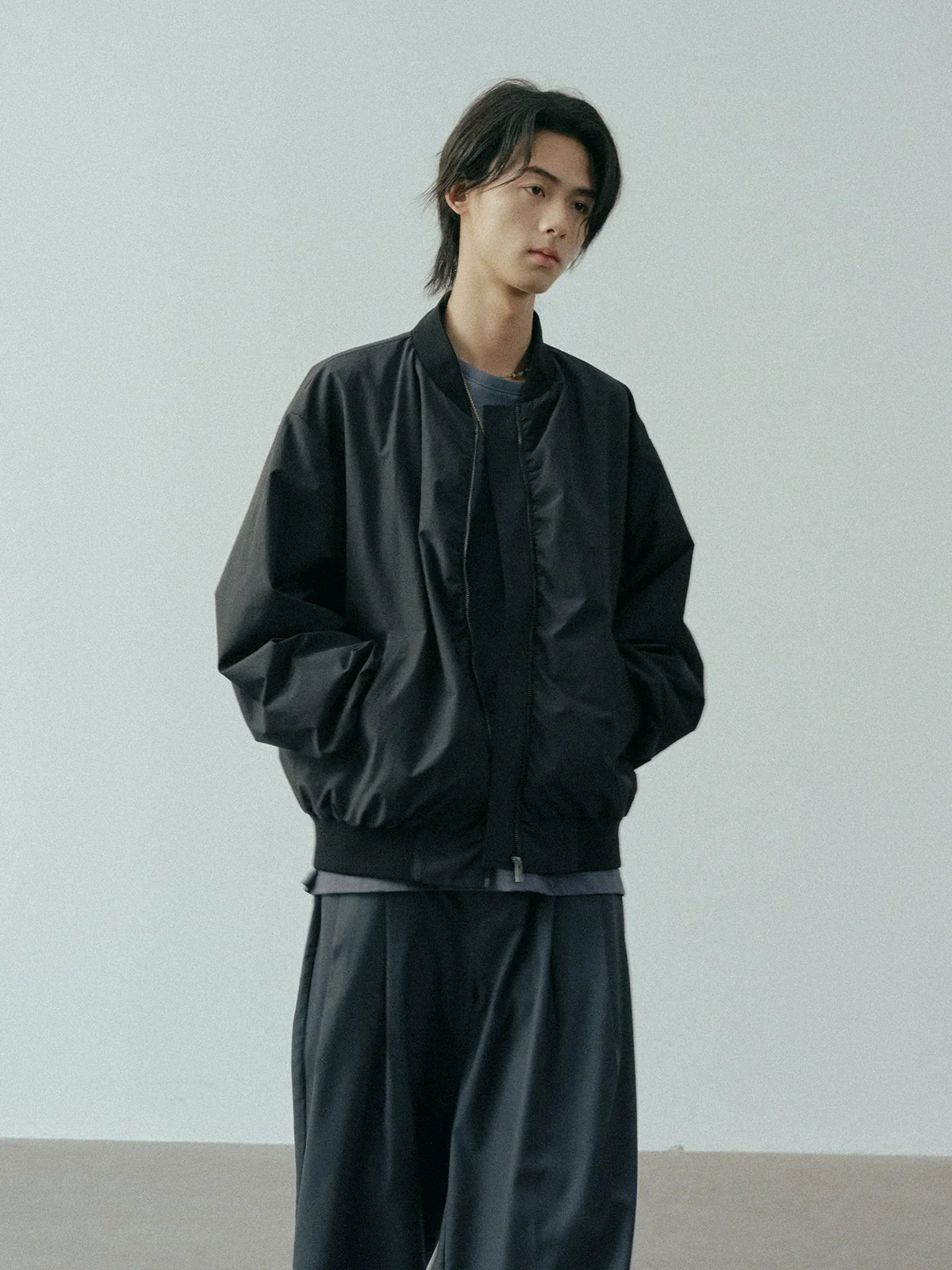 Loose-Fit Black Bomber Jacket