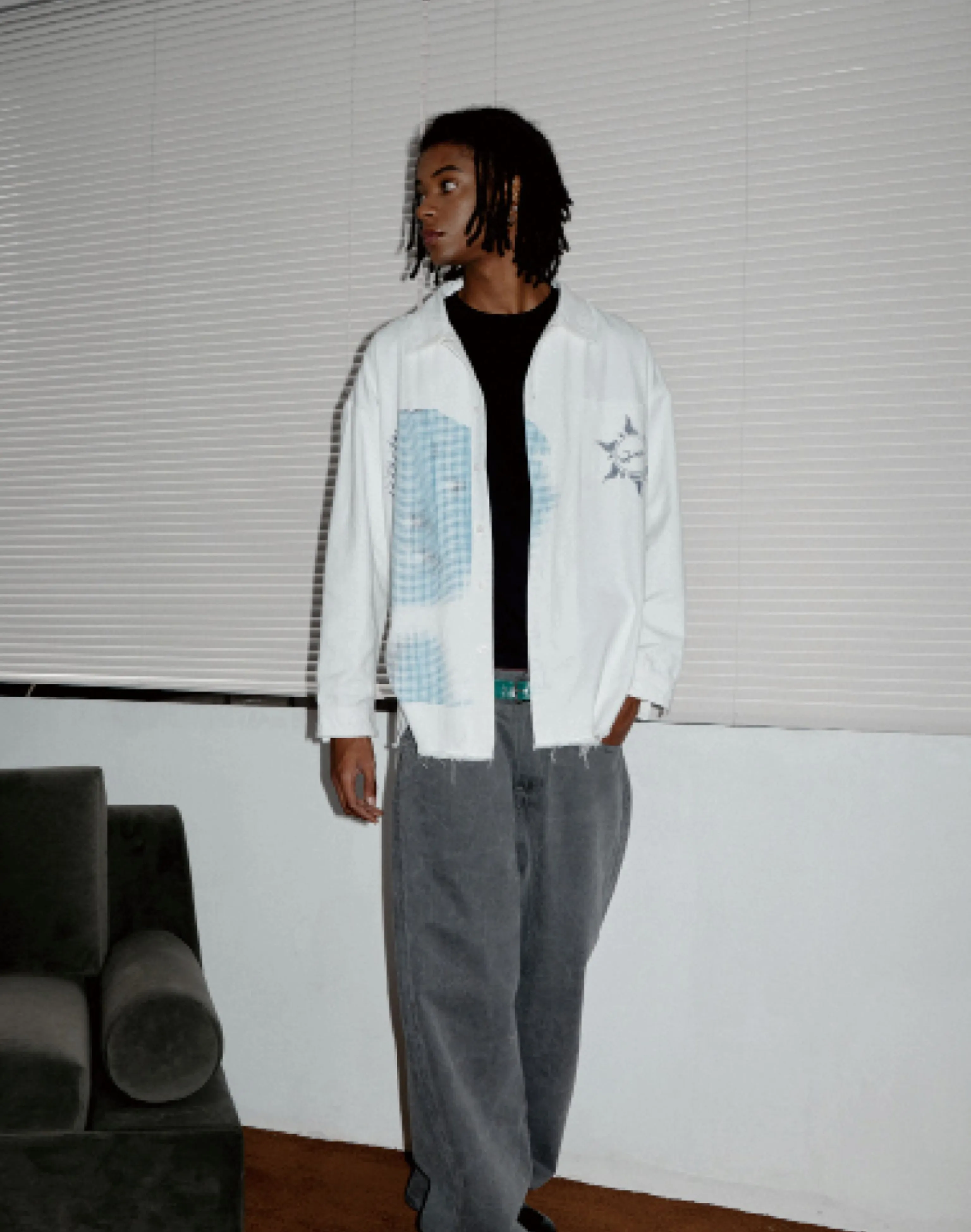 Lourdes Frayed Portrait Overshirt - Image 5