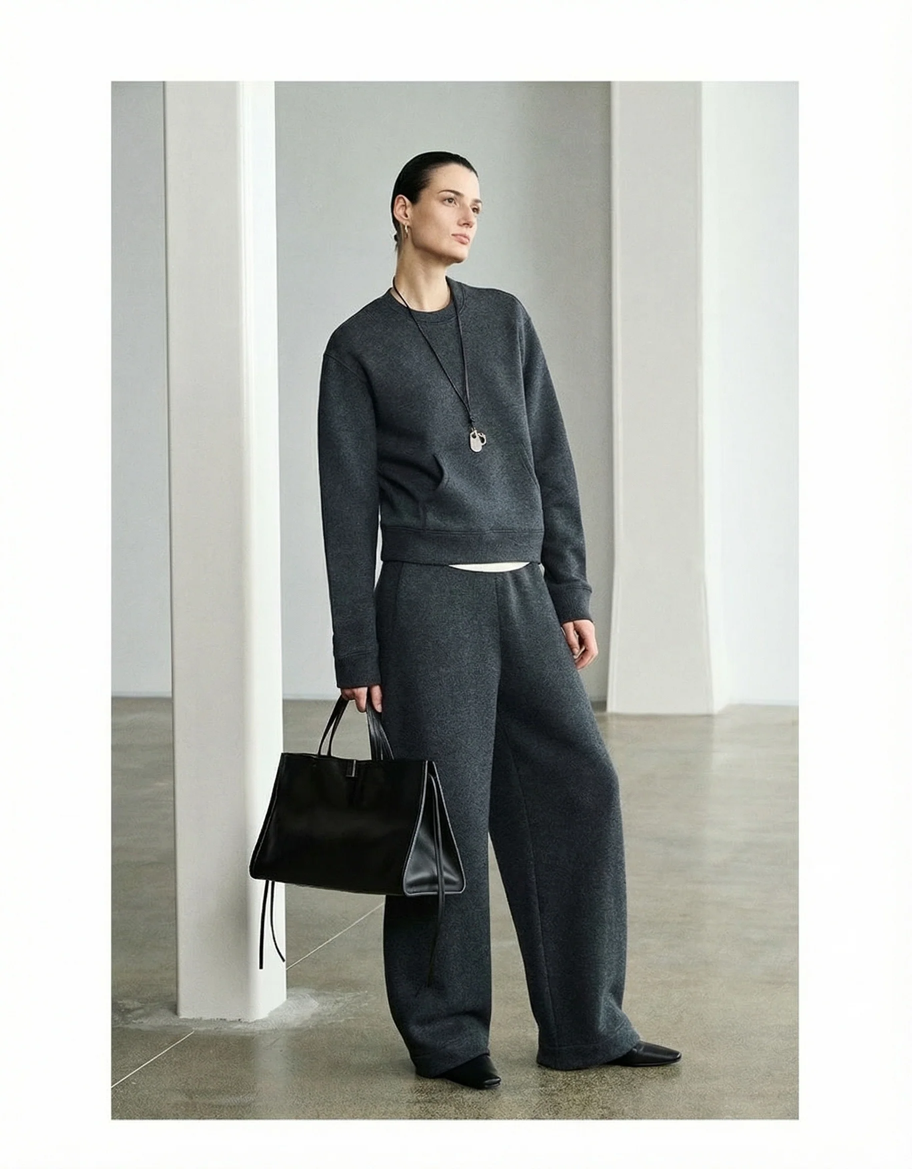 Luxurious Sporty Set - Image 17