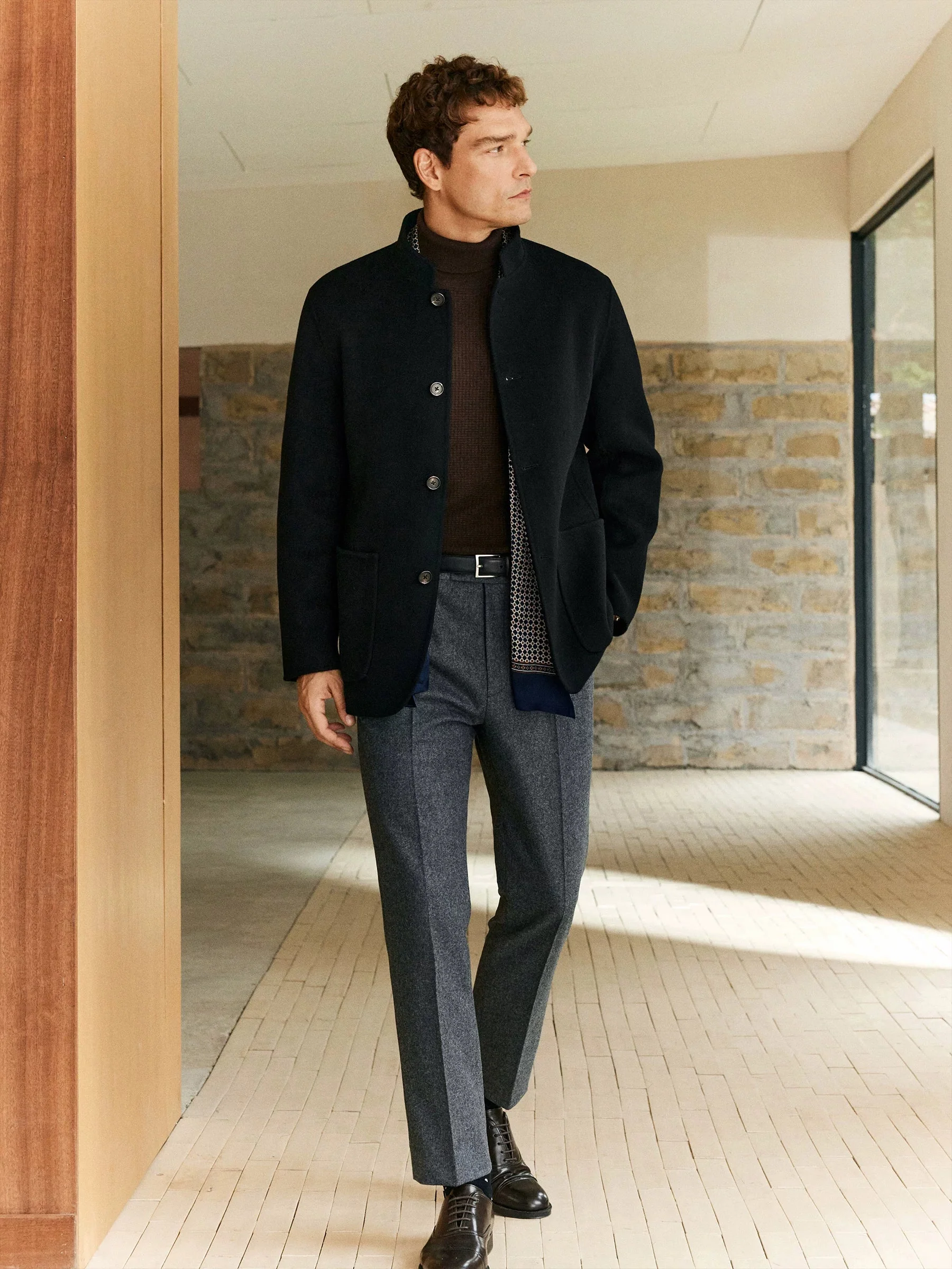 Mandarin Collar Wool-Cashmere Jacket - Image 4