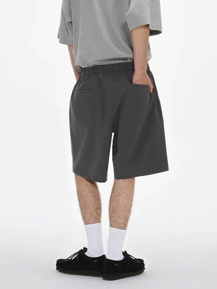 Matte 4-Way Stretch Single-Pleat Shorts - Image 2