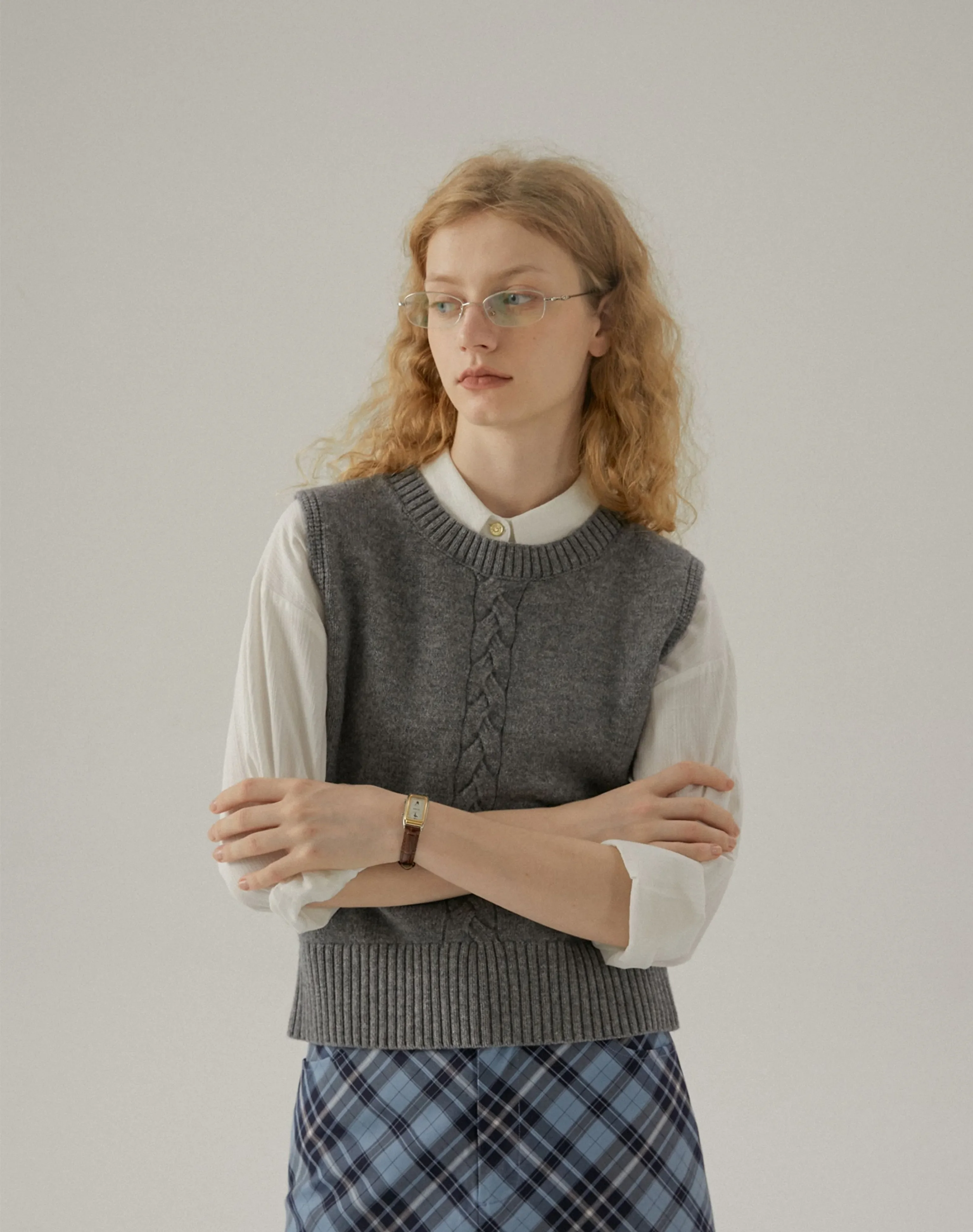 Merino Cable Knit Vest - Image 7