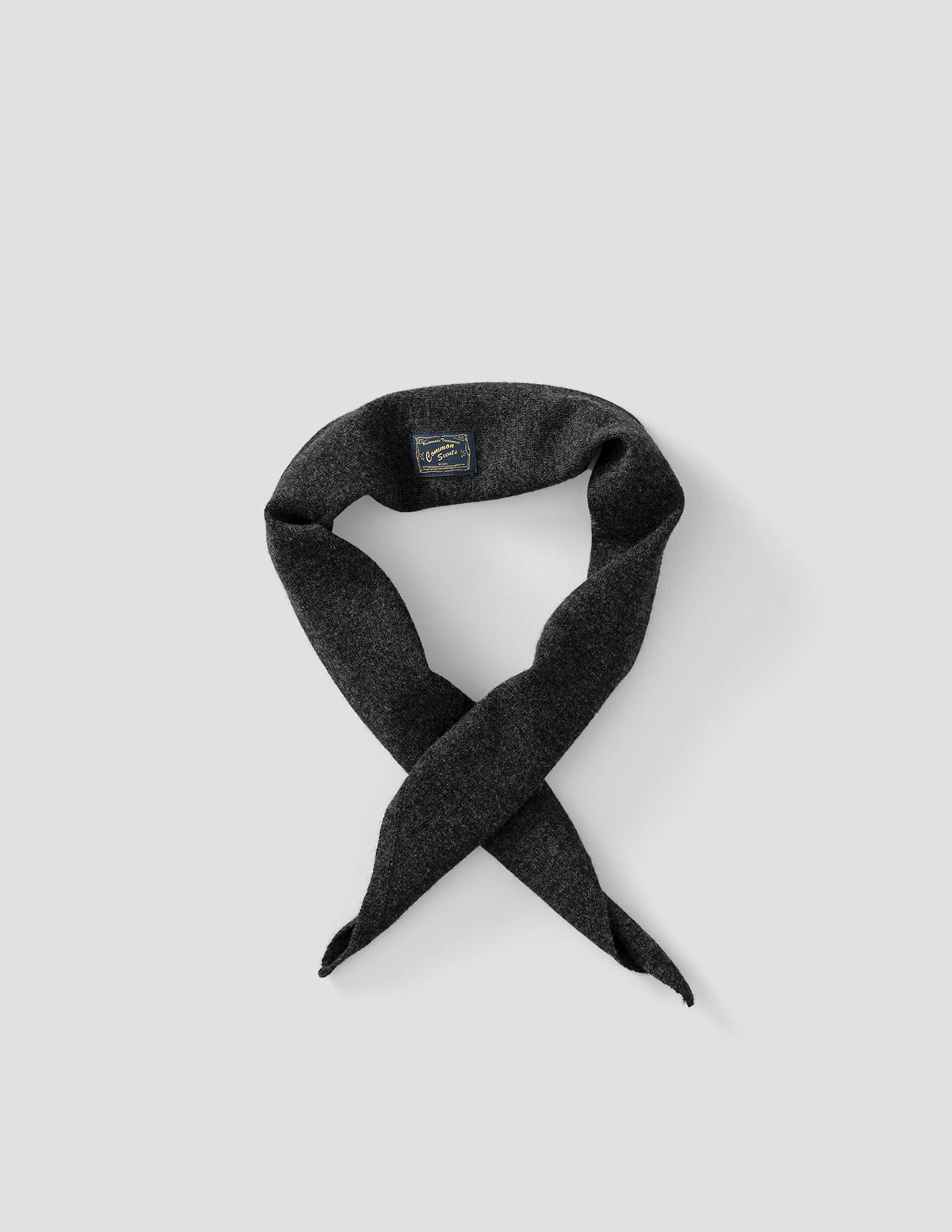 Merino-Cashmere Knit Neckerchief - Image 5