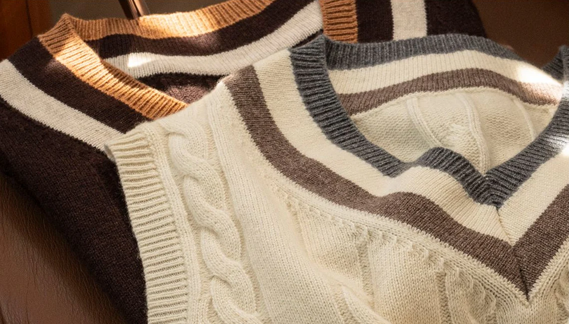 Merino Wool Cable Knit Vest - Image 10