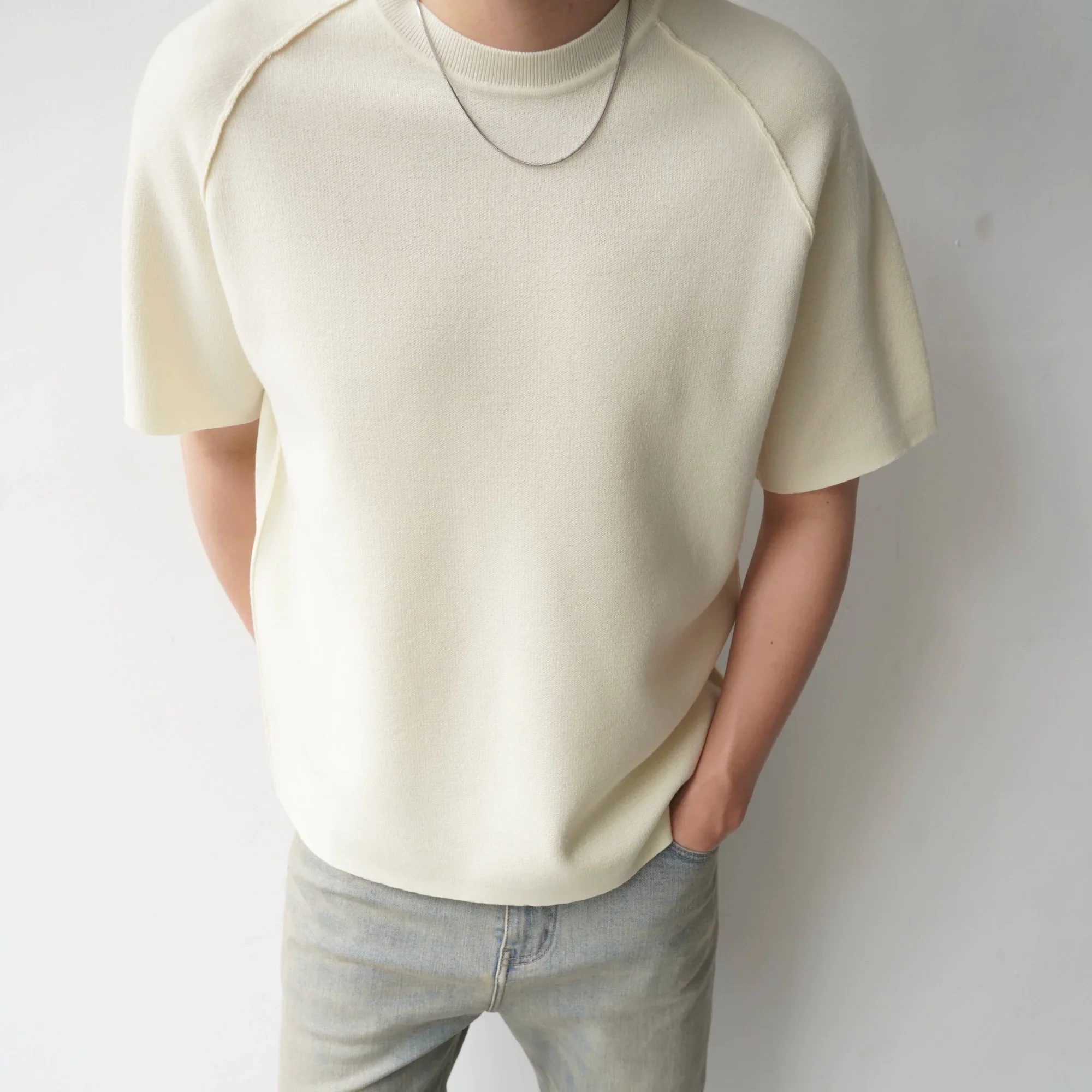 Merino Wool Raglan Sleeve Tee - Image 3