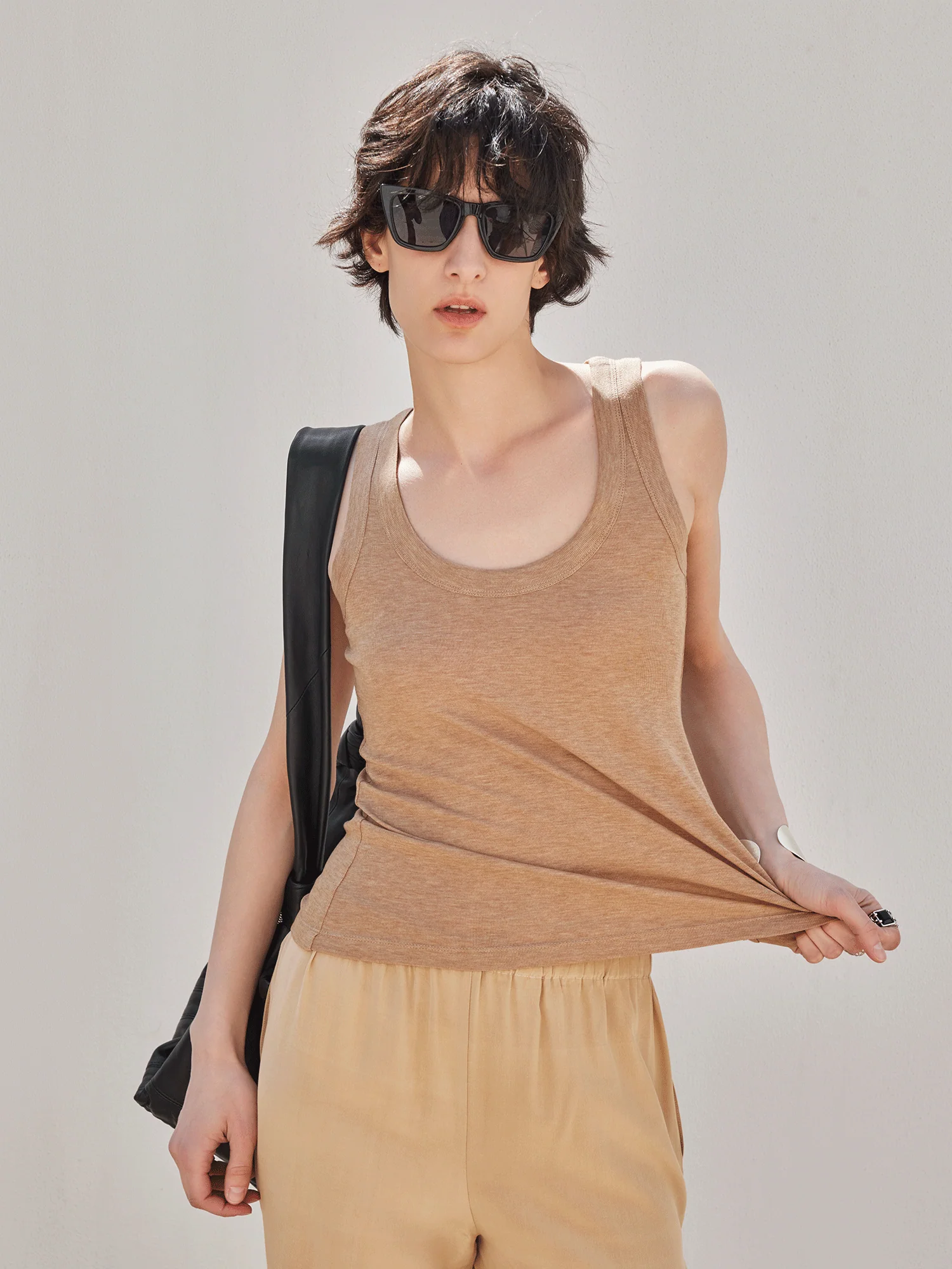 Micro-Stretch Scoop Tank - Image 3
