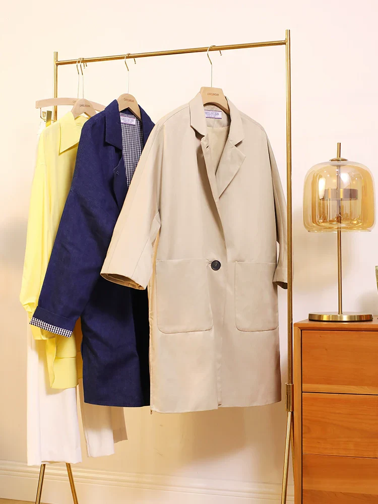 Mid-Length Beige Trench Coat - Image 3