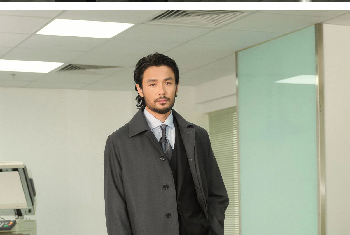 Mid-Length Commuter Overcoat - Image 8