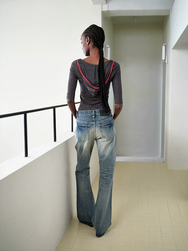 Mid-Rise Flared Denim Trousers - Image 4