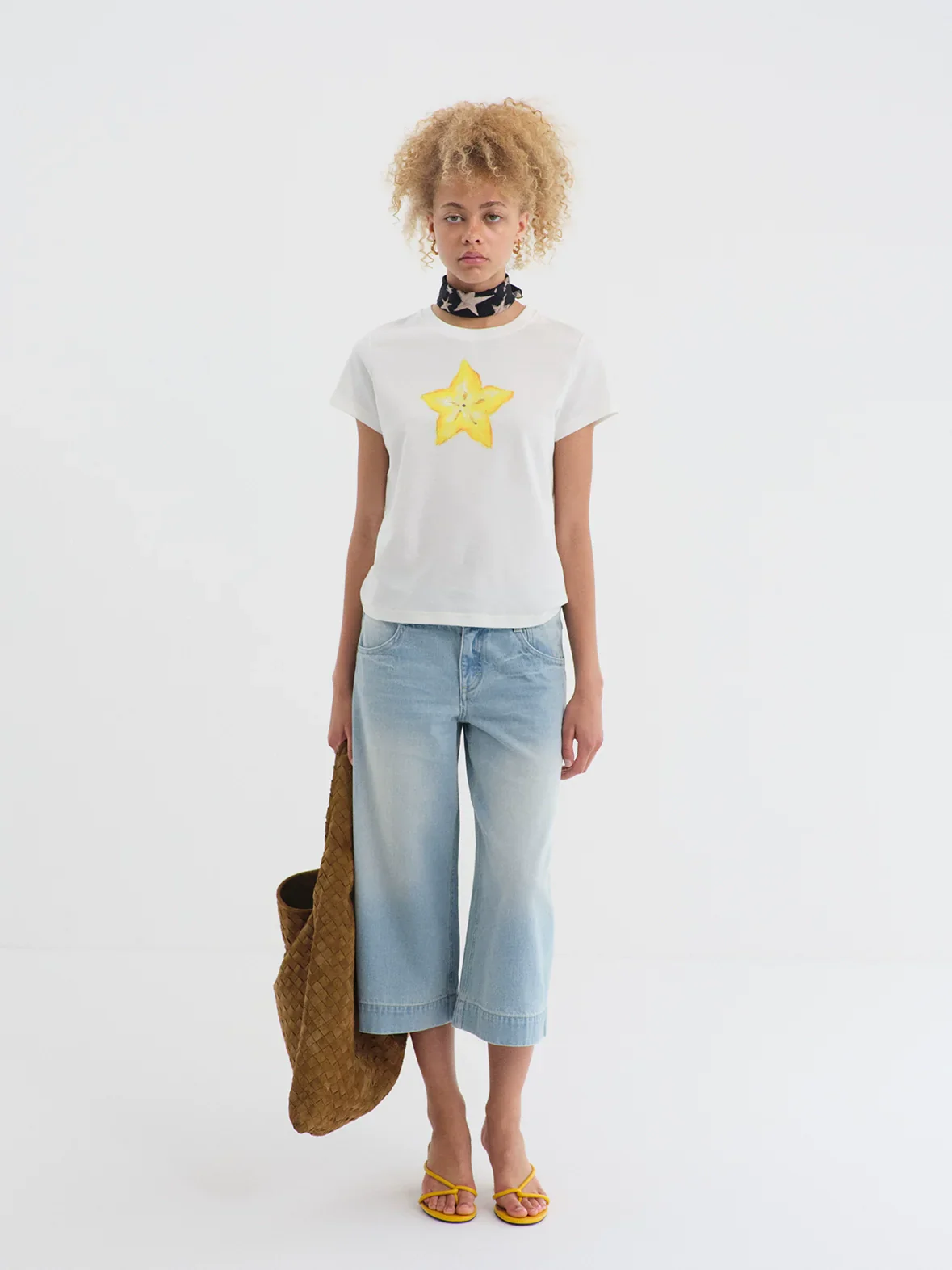 Mid-Rise Light Wash Wide-Leg Jeans