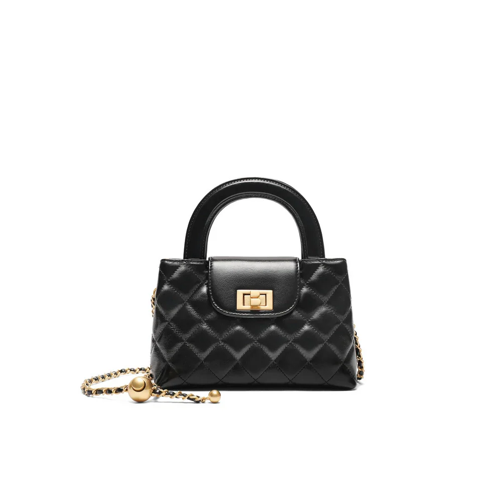 Mini Diamond Quilted Chain Bag - Image 4