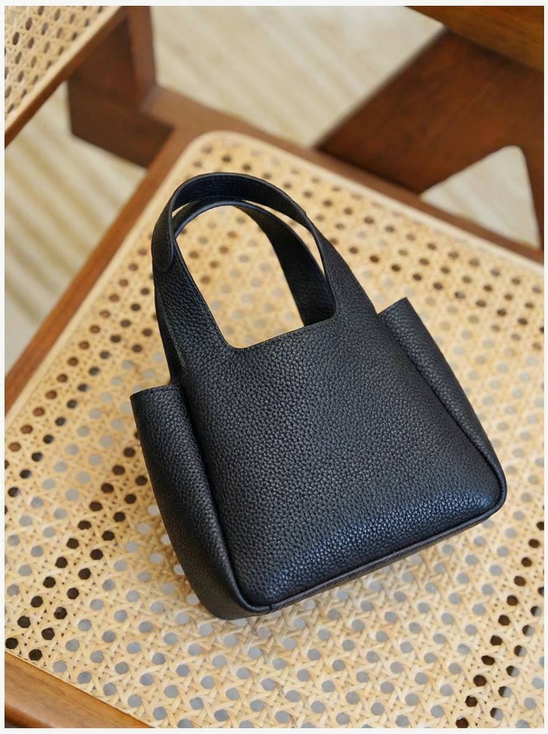 Mini Lychee-Grain Bucket Bag - Image 7