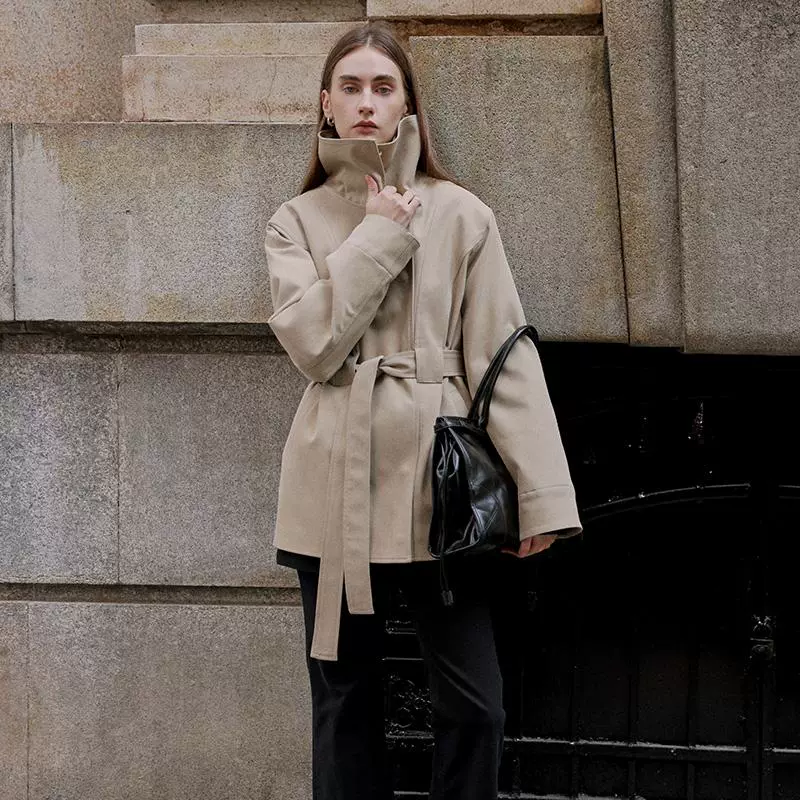 Minimalist Beige Trench Coat - Image 2