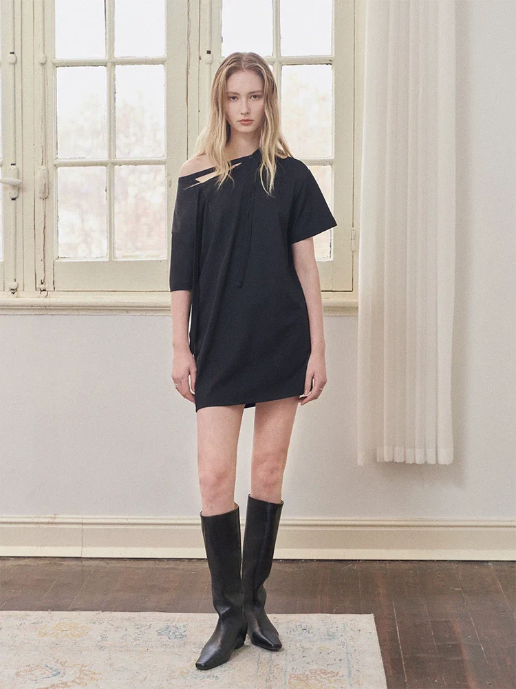 Minimalist Black Tie-Neck Mini Dress - Image 2